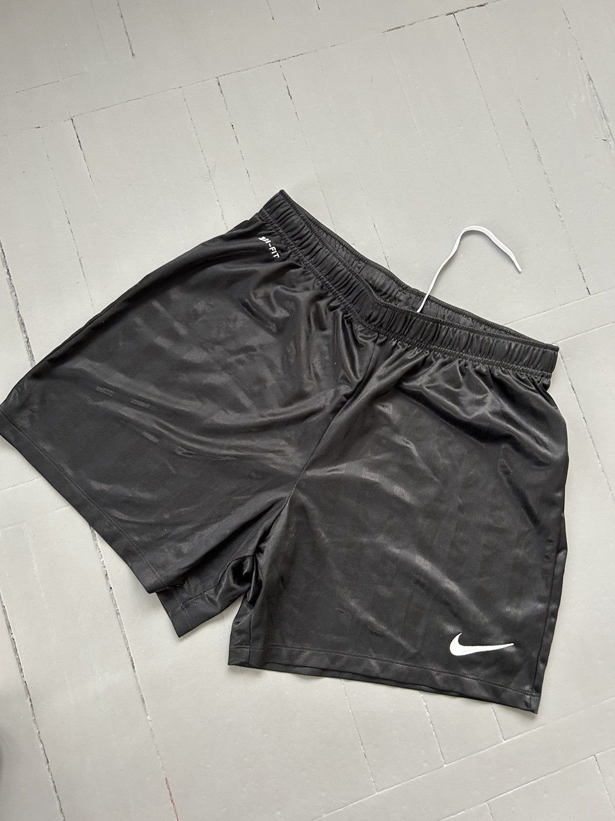 Nike × Vintage Nike sport shorts Size US 34 / EU 50 - 2 Thumbnail