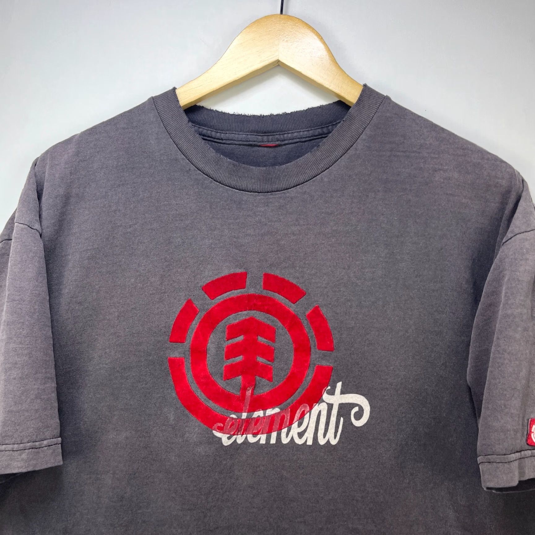 Element VINTAGE Element T-Shirt Men XL Black Skater 90s Sun-Faded Y2K Size US XL / EU 56 / 4 - 2 Thumbnail