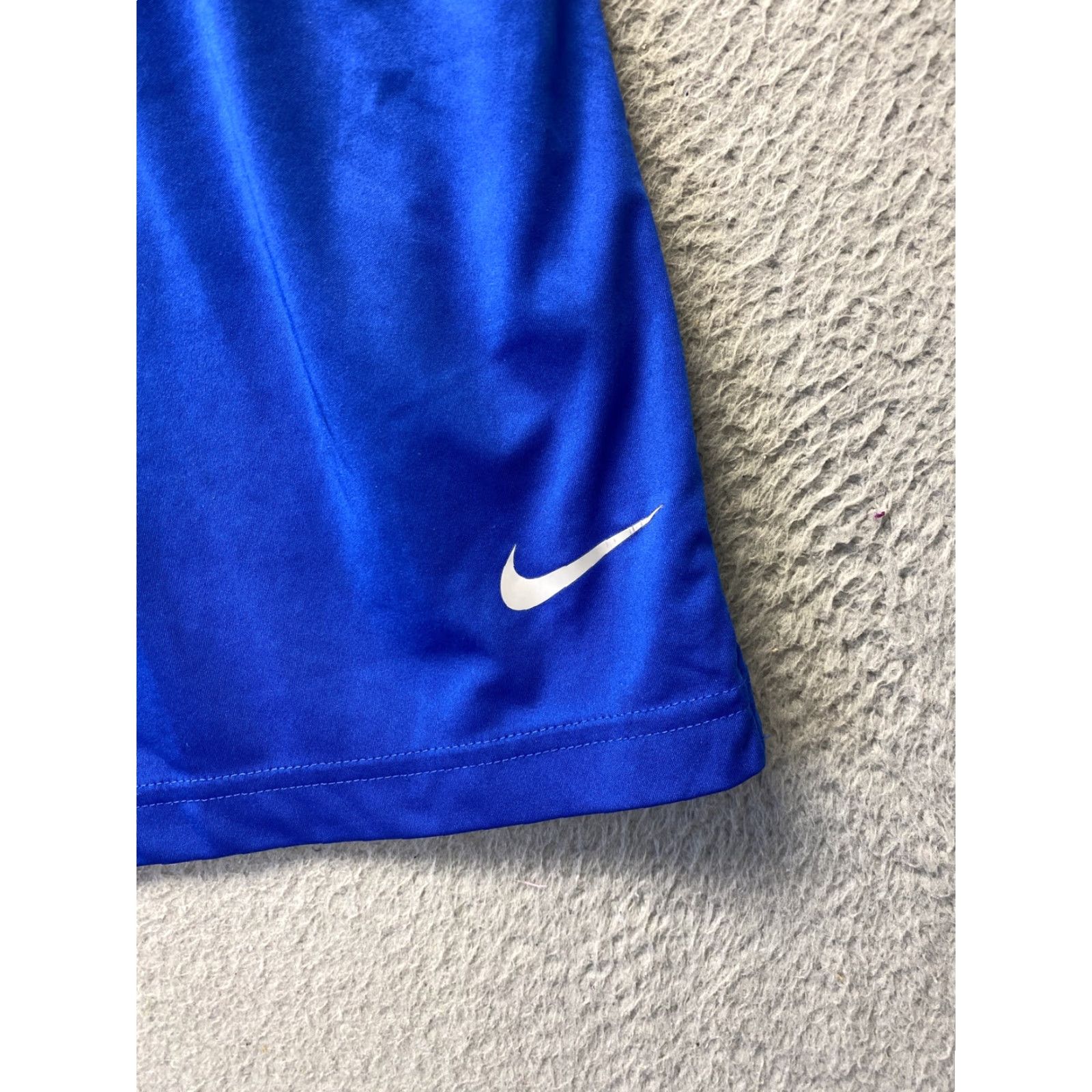 Nike NIKE Dri-Fit Blue Shorts Men's Large Elastic Waist Solid Sports Regular Inseam 8 Size US 33 - 2 Thumbnail