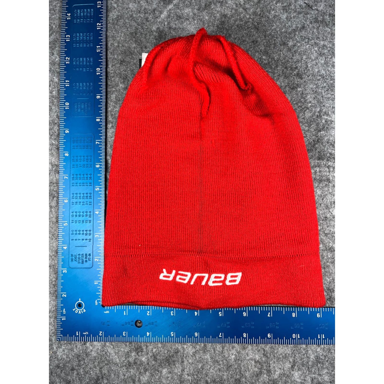 Vintage Bauer Beanie Hat Adult One Size Red Acrylic Knit Cuffed NEW Size ONE SIZE - 6 Thumbnail