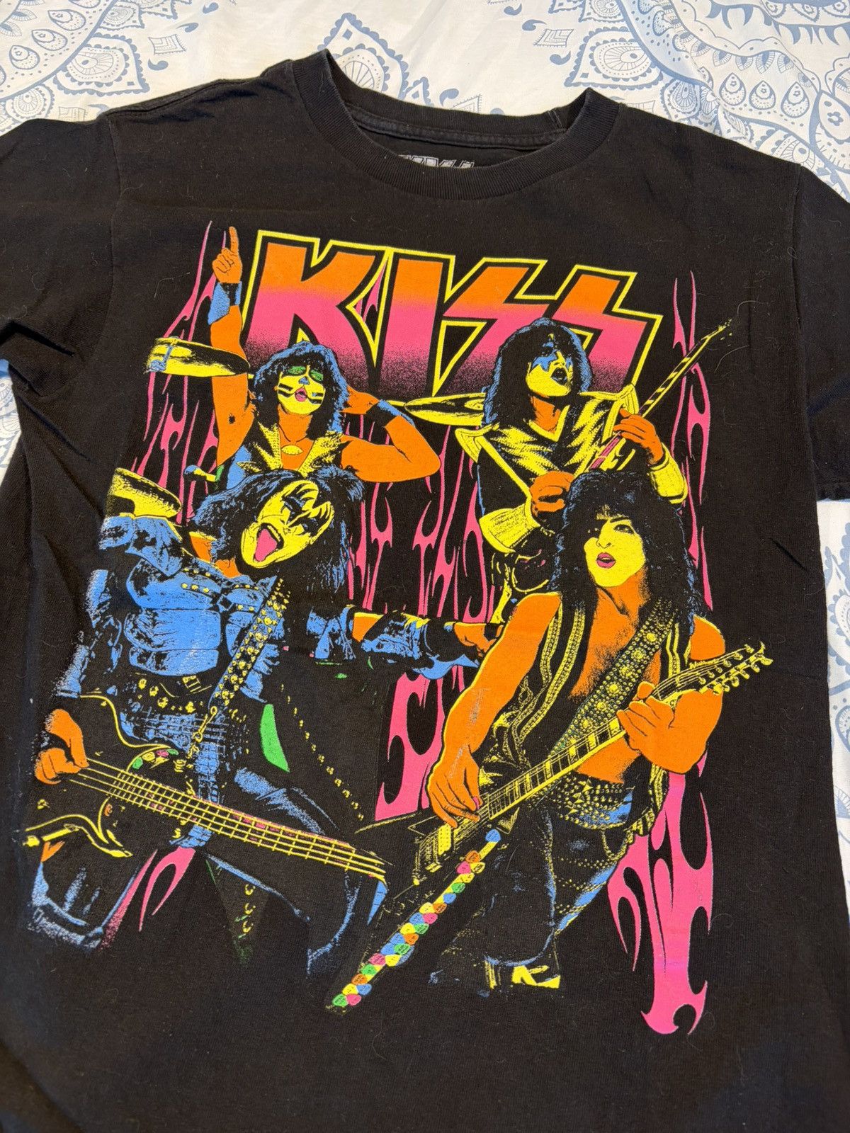 Vintage Kiss shirt Small Size US S / EU 44-46 / 1 - 2 Thumbnail