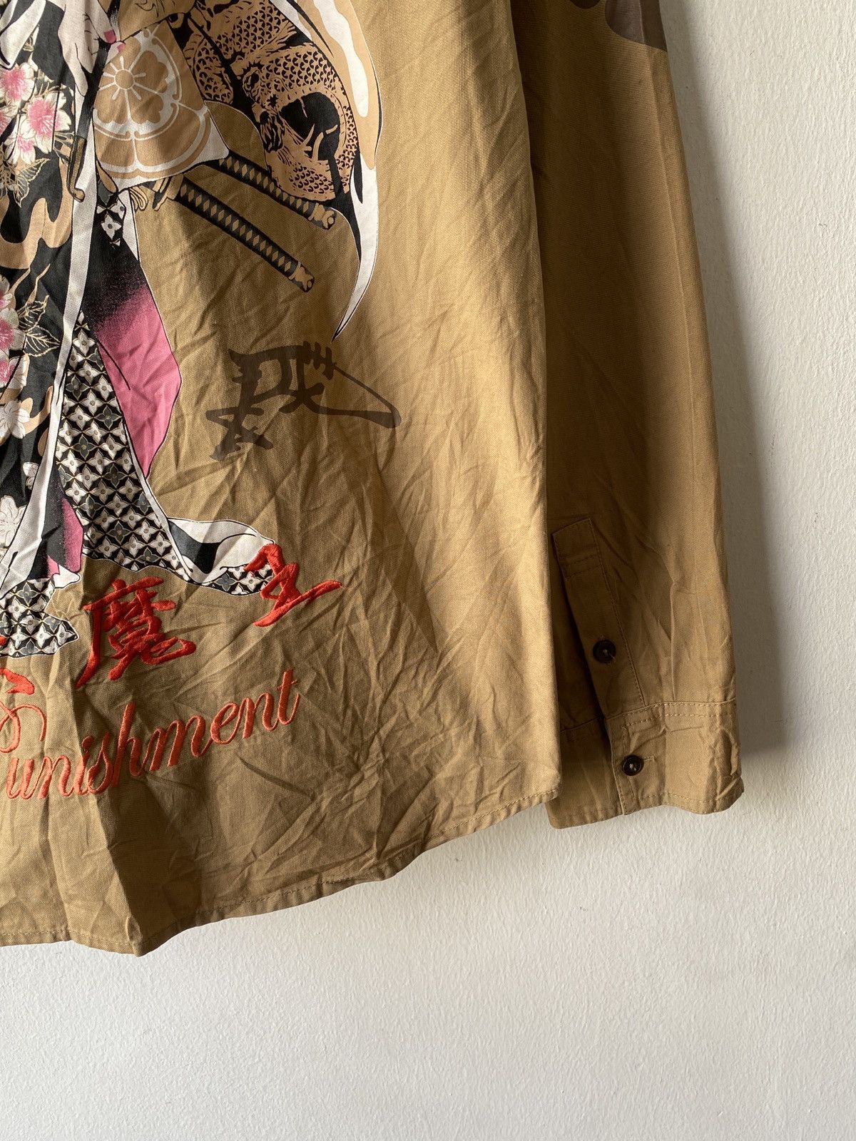 Japanese Brand Divine Retribution Japan Dangerous Beauty Evil Killer Shirt Size US XL / EU 56 / 4 - 14 Thumbnail