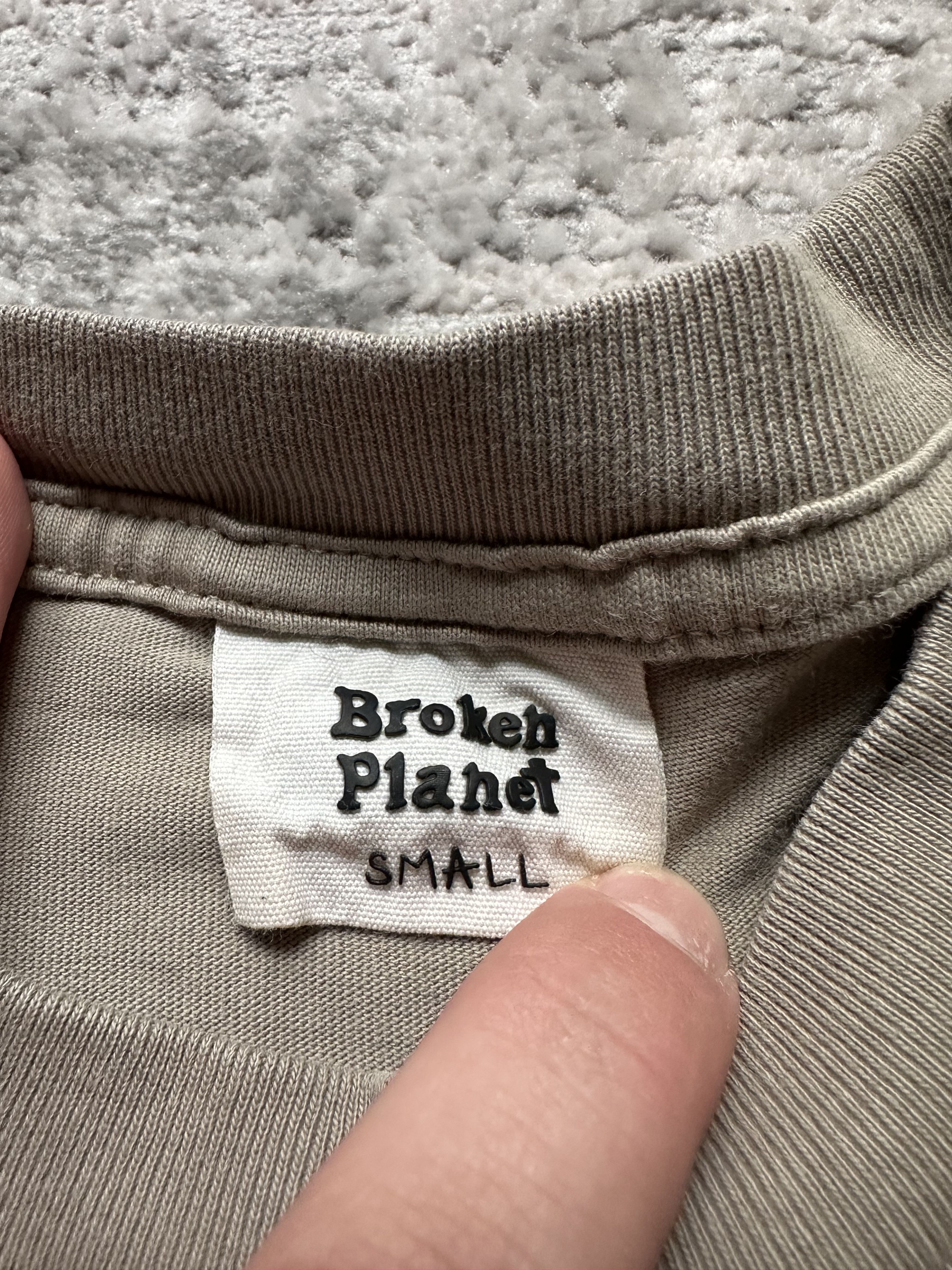 Broken Planet Broken Planet t shirt Size US S / EU 44-46 / 1 - 5 Thumbnail