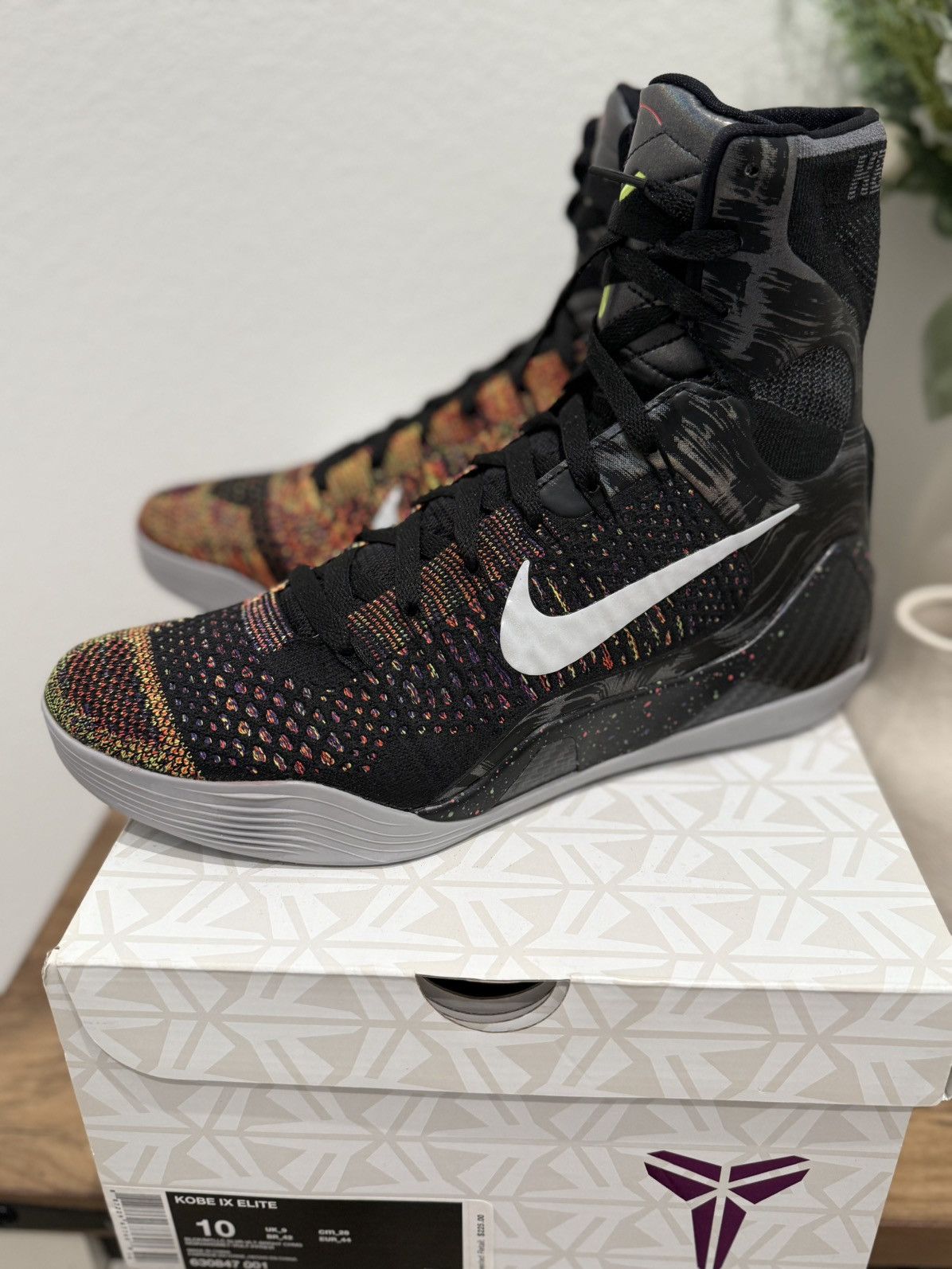 Nike Nike Kobe IX Elite Masterpiece 2014 (630847 001) Size 10 Size US 10 / EU 43 - 6 Thumbnail
