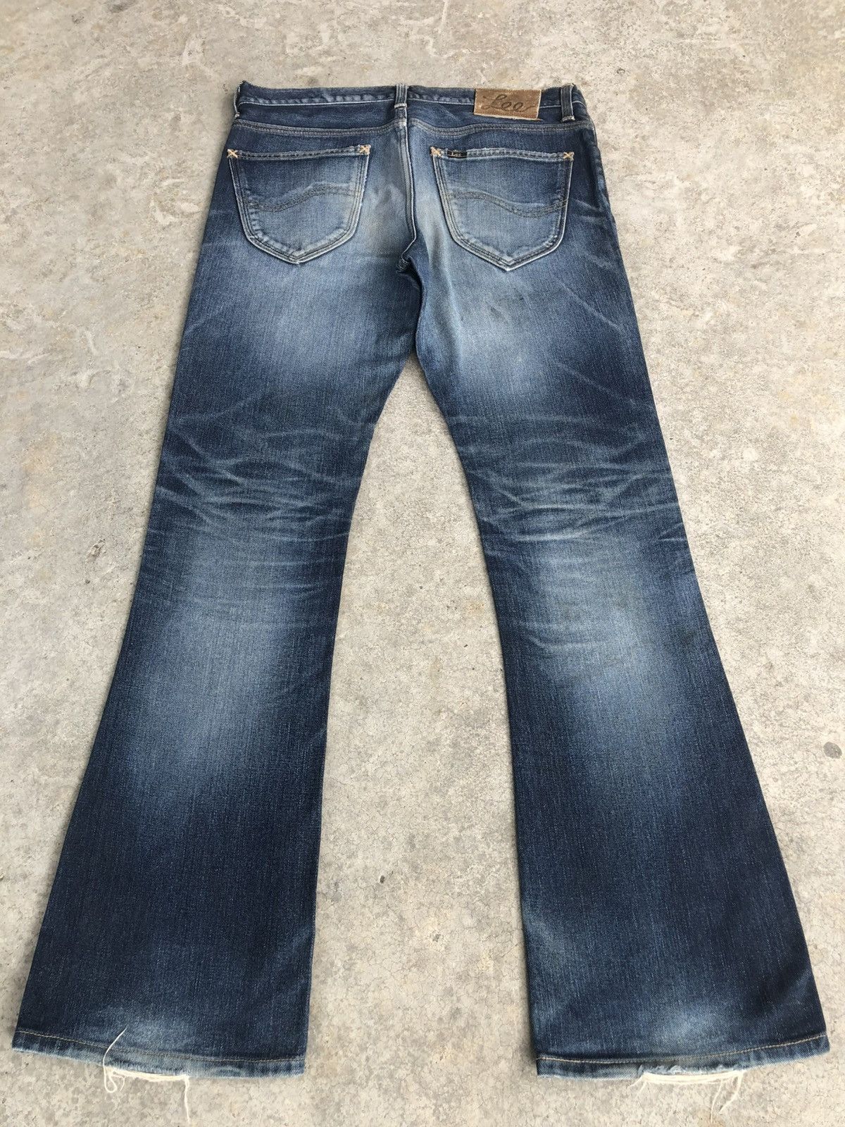 If Six Was Nine Japanese Lee Flared Jeans Distressed Denim Size US 33 - 1 Thumbnail
