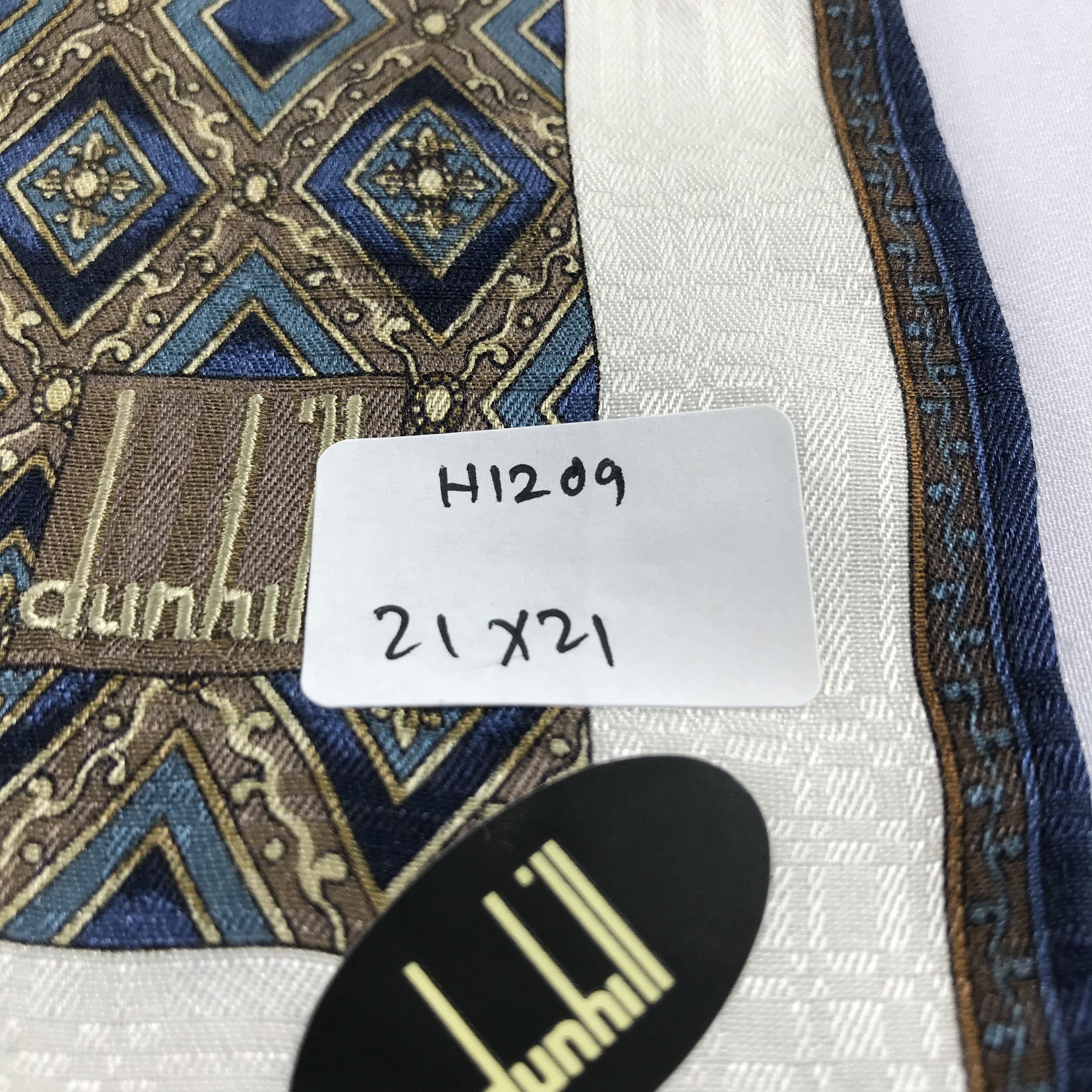 Alfred Dunhill Dunhill Handkerchief Neckerchief Bandana H1209 Size ONE SIZE - 5 Thumbnail