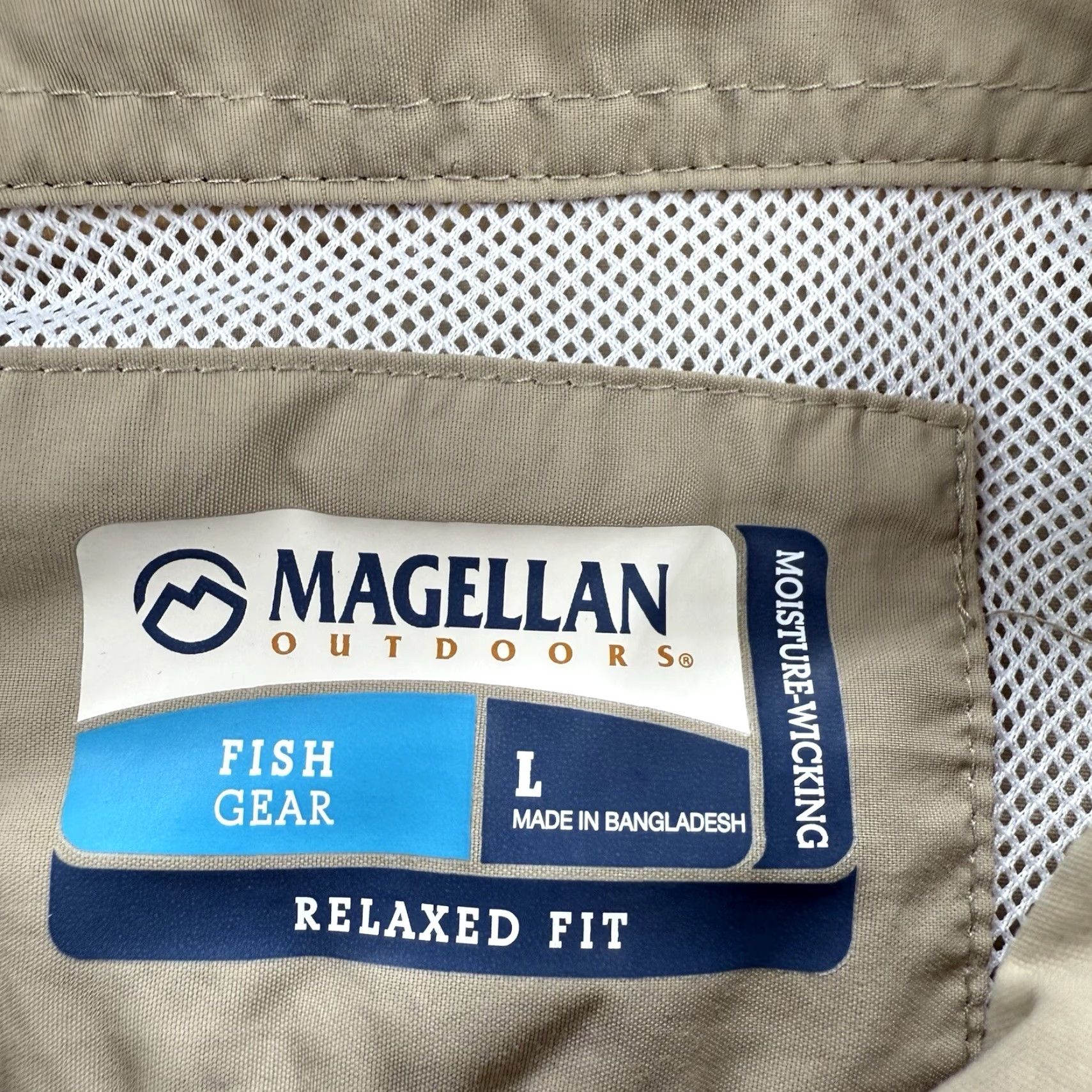 Vintage Magellan Shirt Men L Brown Nylon Relaxed Fit Vented Outdoor Pocketed Button-Up Size US L / EU 52-54 / 3 - 3 Thumbnail