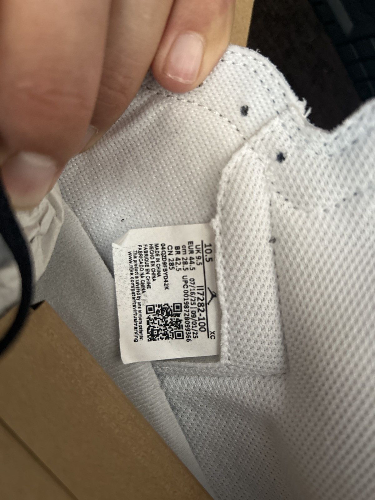 Jordan Brand × Union LA Jordan 1 x union x fragment white black Size US 10.5 / EU 43-44 - 6 Thumbnail