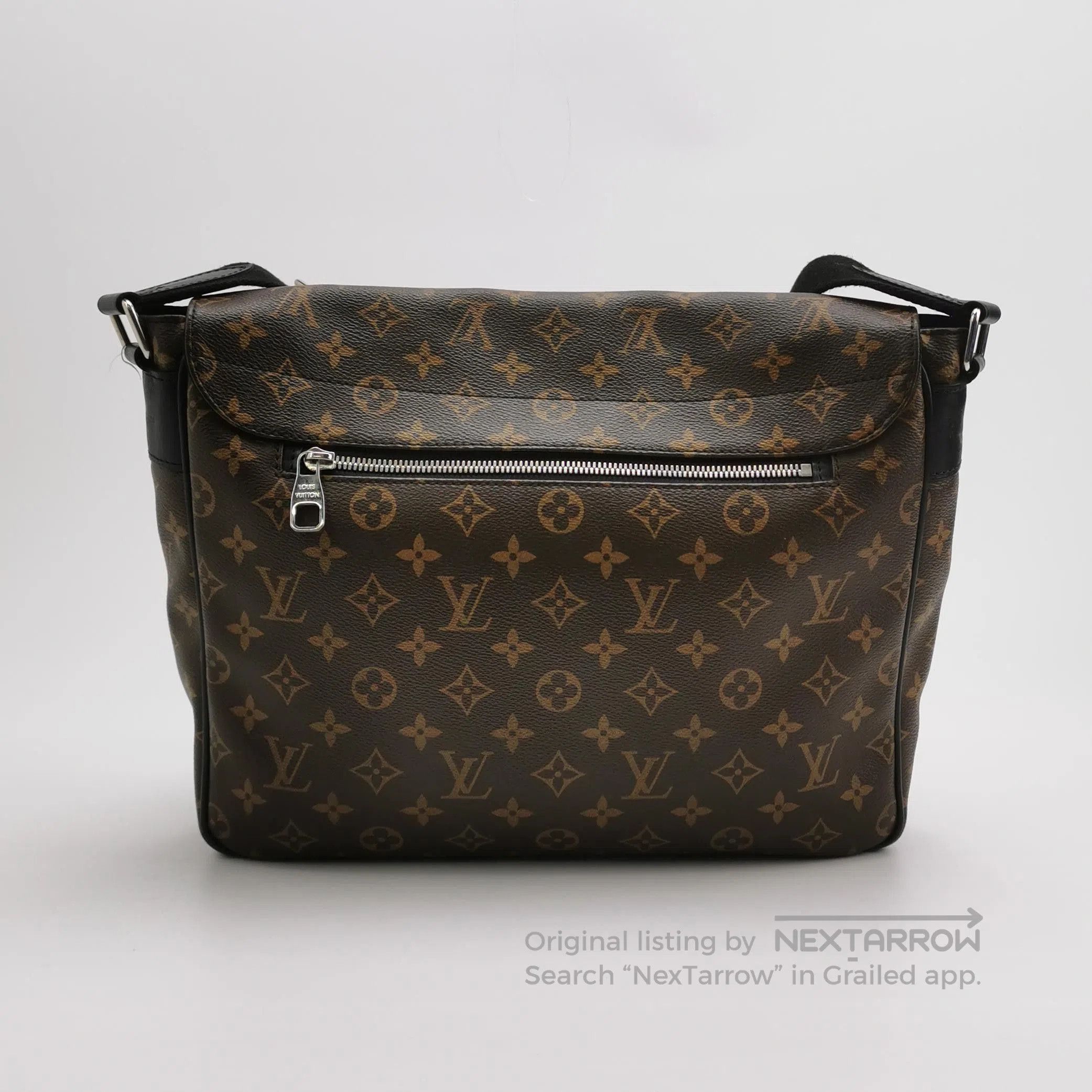 Louis Vuitton Louis Vuitton Christopher Monogram Crossbody Shoulder Bag. Size ONE SIZE - 2 Thumbnail