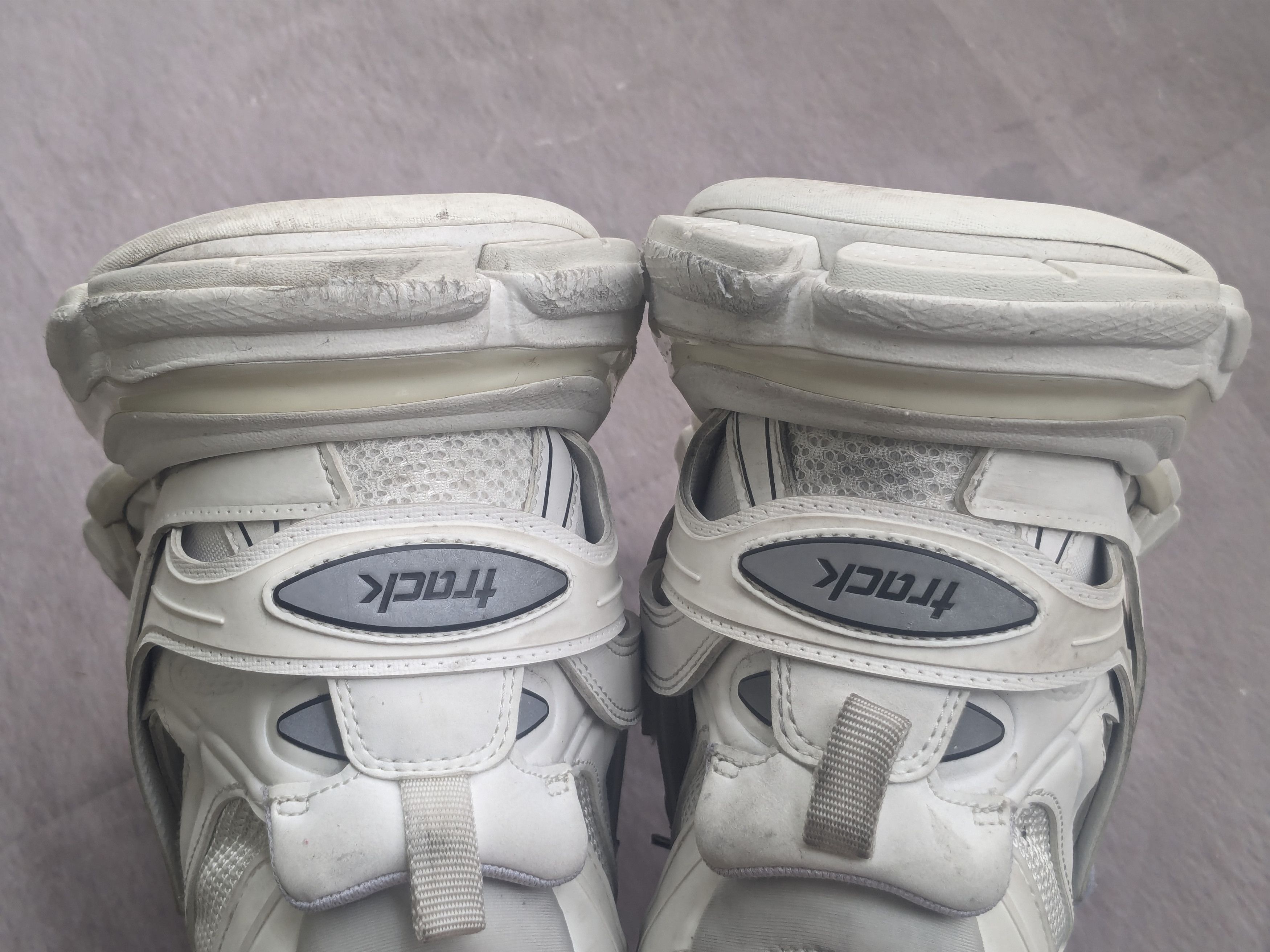 Balenciaga Balenciaga Track Sneakers White Size 10 43 High Tops Size US 10 / EU 43 - 12 Thumbnail
