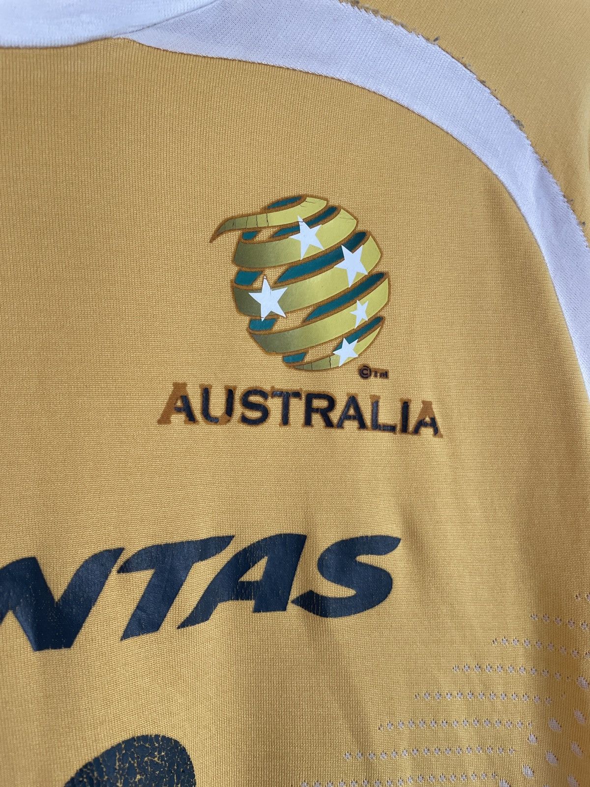 Nike Australia Worldcup 2007 Player Issued Qantas Size US M / EU 48-50 / 2 - 3 Thumbnail