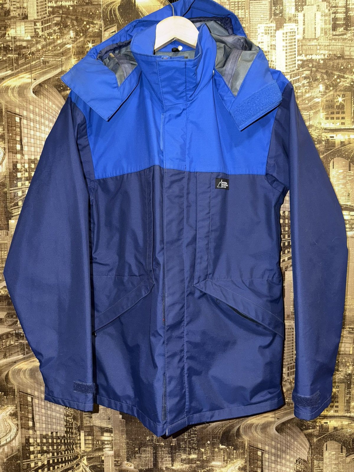 Mountain Equipment Vintage Gore-Tex Mountain Equipment CO-OP Jacket Size XS Size US XS / EU 42 / 0 - 1 Thumbnail