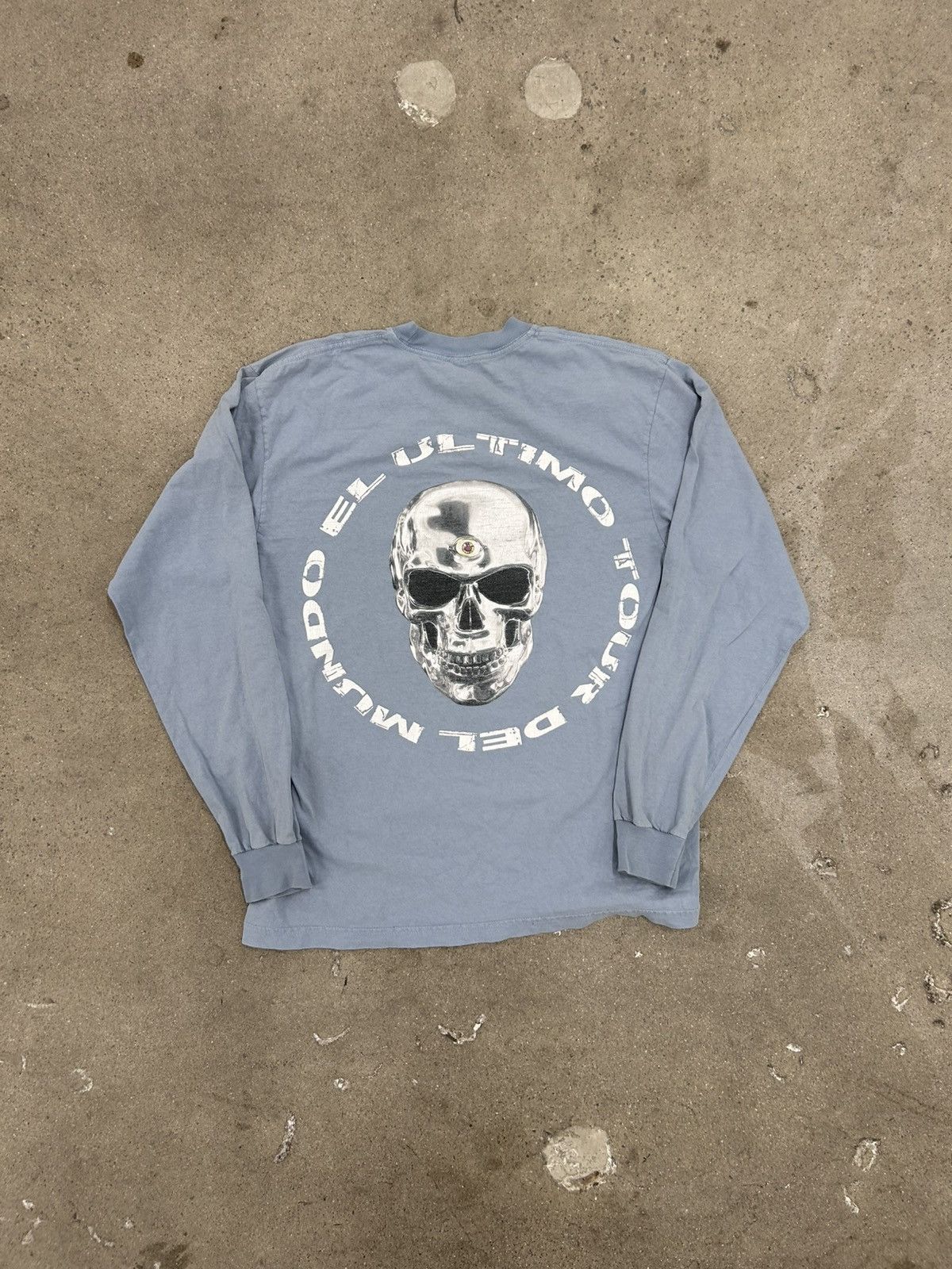 Other Bad Bunny El Ultimo Tour Del Mundo Authentic Tour Merch L/S Size US M / EU 48-50 / 2 - 2 Thumbnail