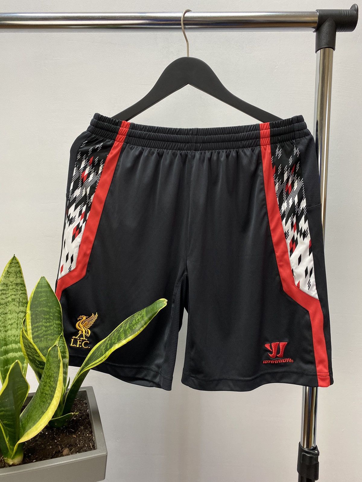 Warrior Liverpool Warrior Soccer Shorts Football Men’s L Size US 34 / EU 50 - 1 Thumbnail