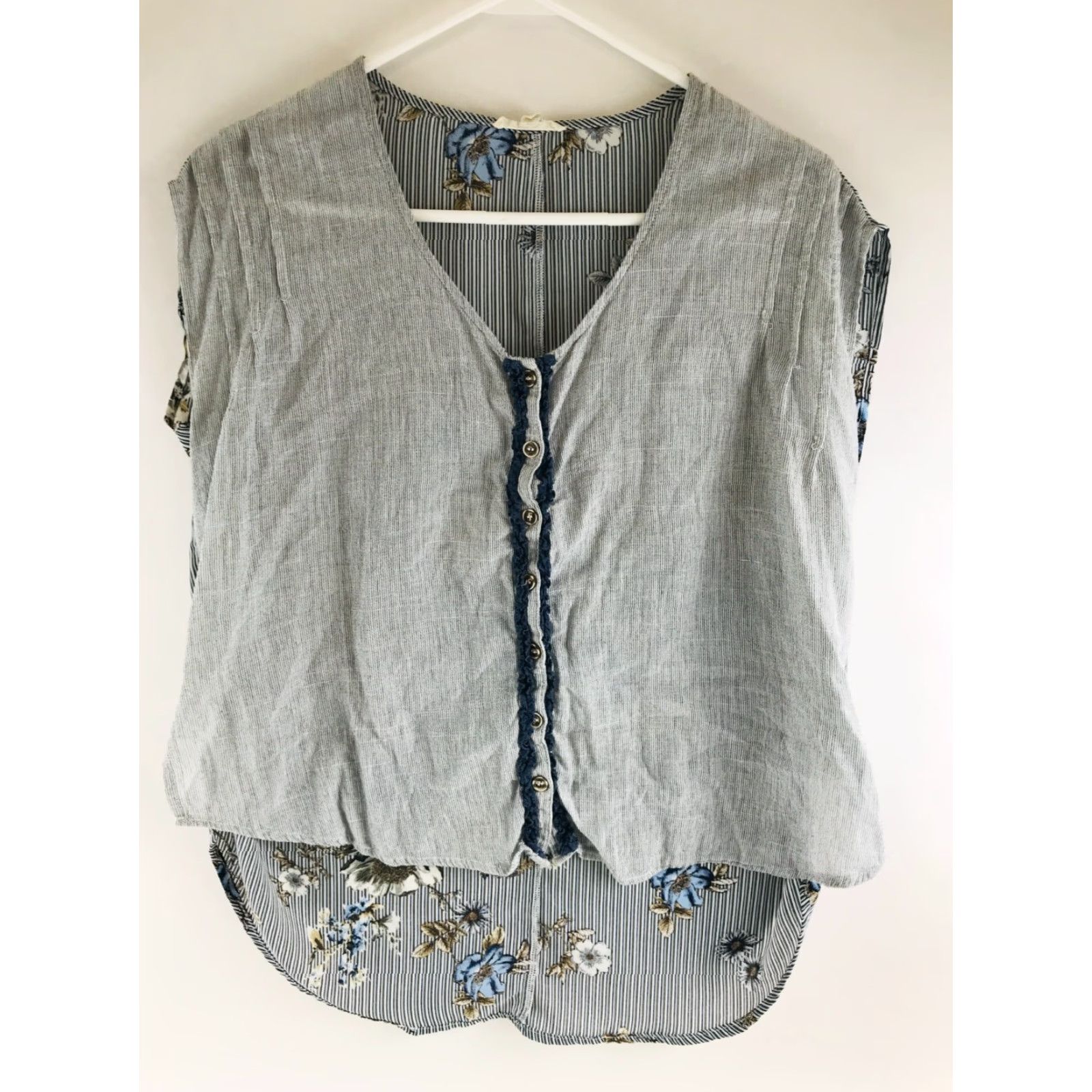 Vintage Mystree Shirt Women S Gray Blue Floral Hi-Low Hem Sleeveless Button Up Ladies Small Floral Pattern Modern Women’s Size S / US 4 / IT 40 - 2 Thumbnail