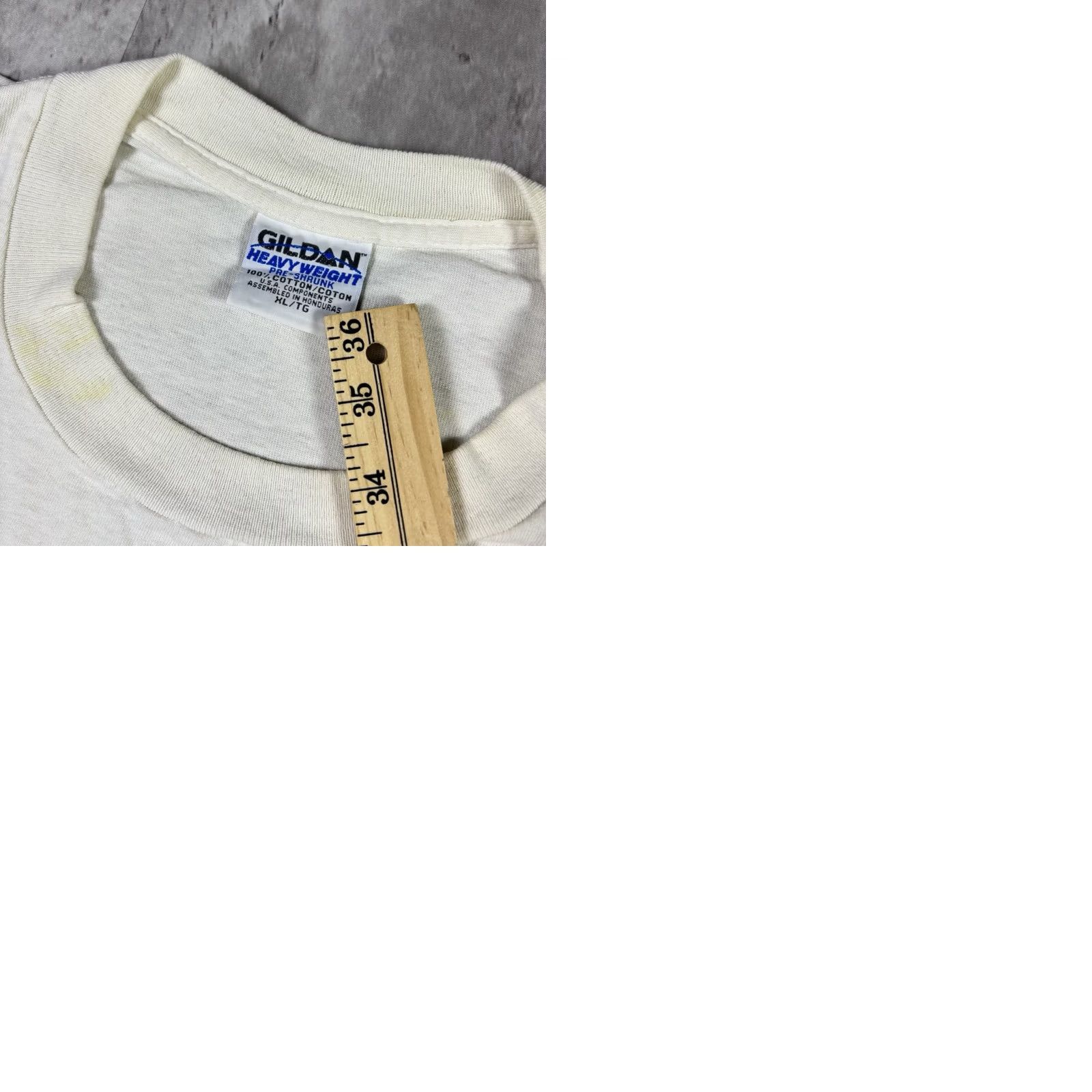 Gildan VINTAGE Gildan Ocean City Jamaica USA Fish Ocean Art T Shirt XL White Crew Neck Short Sleeve Graphic Print Men's Size US XL / EU 56 / 4 - 10 Thumbnail