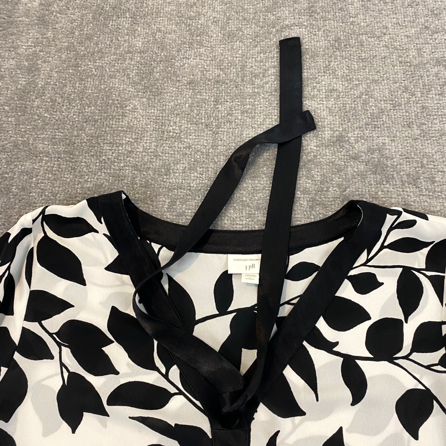 J. Jill Christian Siriano J. Jill Blouse Women LP Large Petite White Black Floral Career Size L / US 10 / IT 46 - 3 Thumbnail