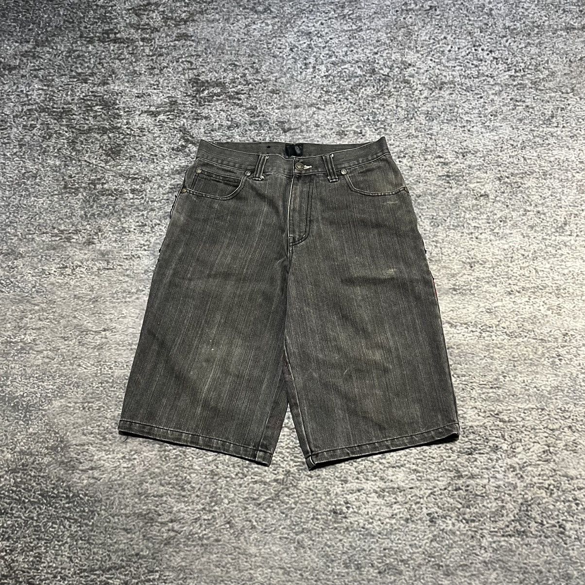 Vintage Vintage Y2K Skull Wings Baggy Jorts Grunge Skater Shorts Size US 32 / EU 48 - 2 Thumbnail