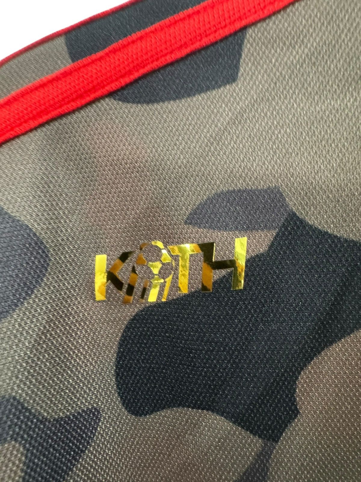Adidas × Kith Kith x Adidas Home Soccer Jersey Camo Size US L / EU 52-54 / 3 - 5 Thumbnail