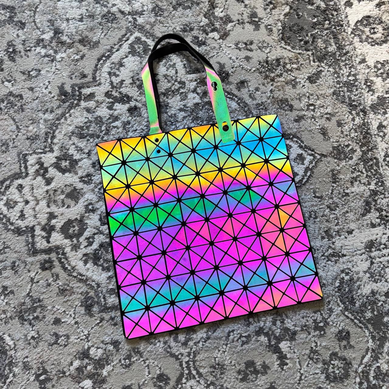 Issey Miyake Bao Bao Issey Miyake ‘Prism” Holographic Big Tote Bag Size ONE SIZE - 2 Thumbnail