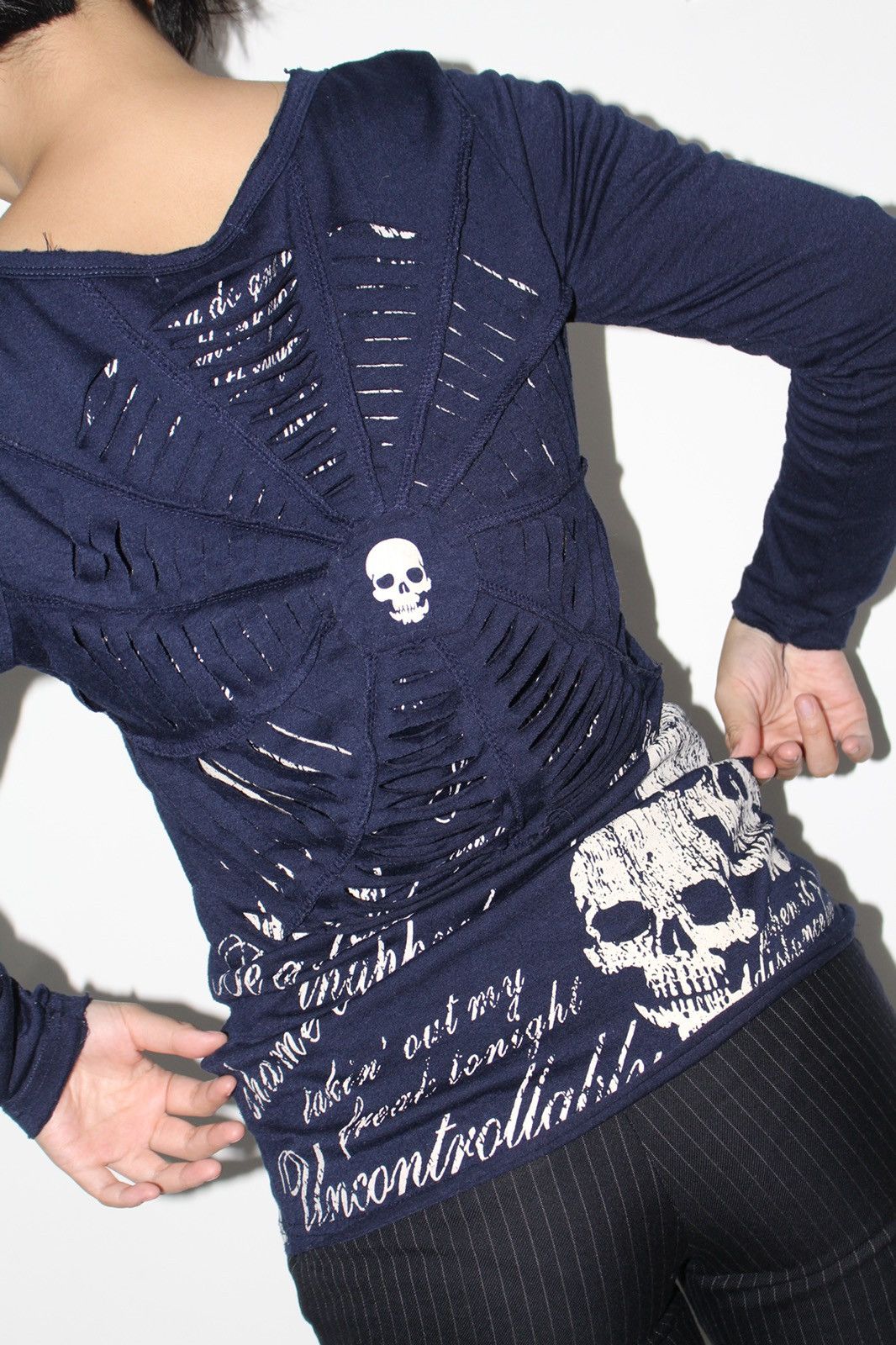 If Six Was Nine 2000S PARK GIRL SPIDER WEB RIPPED LONG SLEEVE Size M / US 6-8 / IT 42-44 - 3 Thumbnail