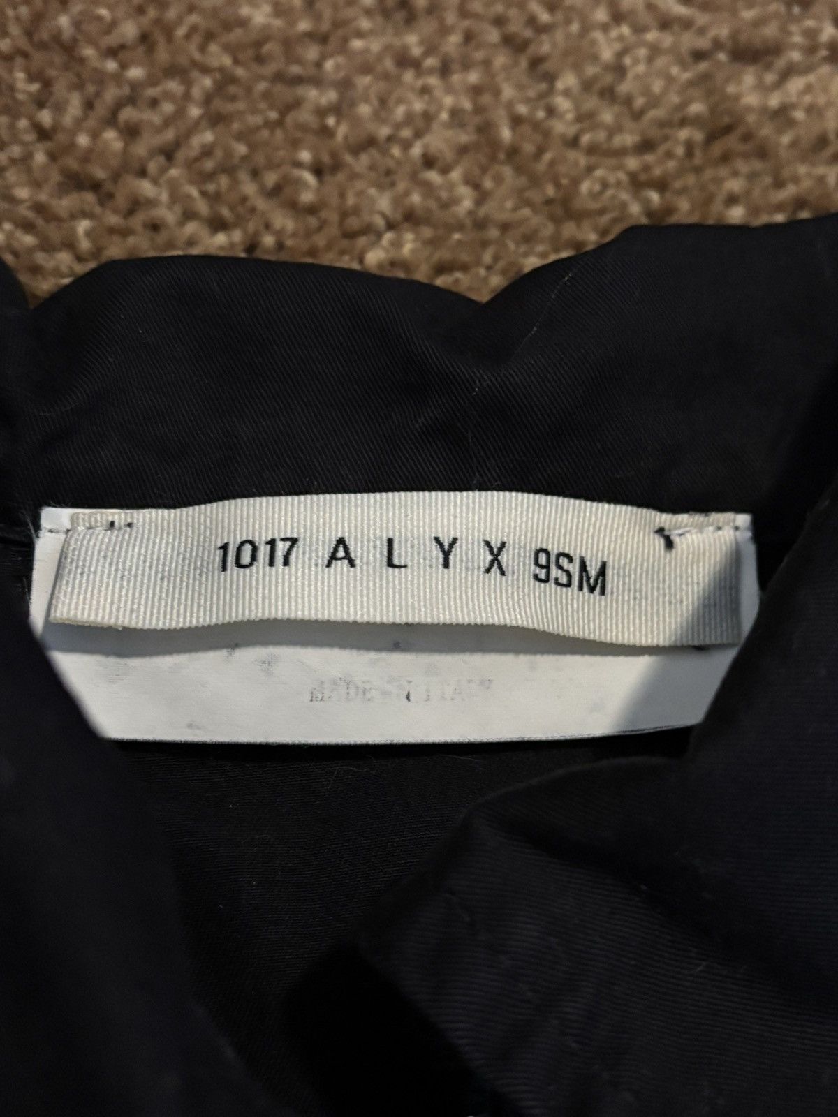 1017 ALYX 9SM ALYX 1017 9SM short sleeve zip up Size US S / EU 44-46 / 1 - 4 Thumbnail