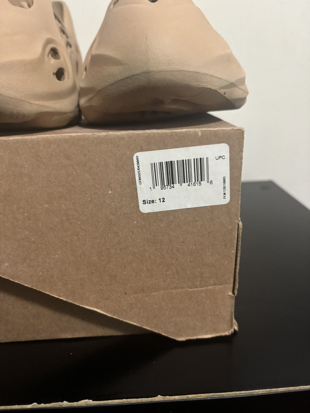 Adidas × Kanye West Adidas Yeezy Foam RNR Ochre Size 12 USED Size US 12 / EU 45 - 2 Thumbnail