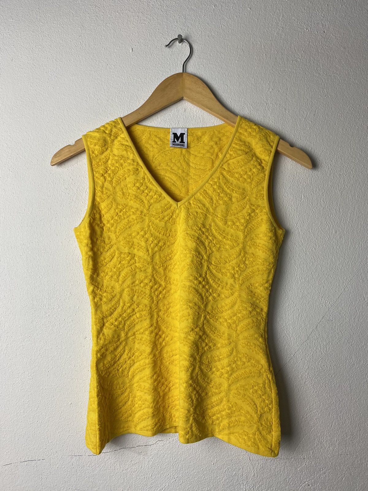 Image of M Missoni - Quilted Floral Sleeveless in Yellow, Women's (Size Small)