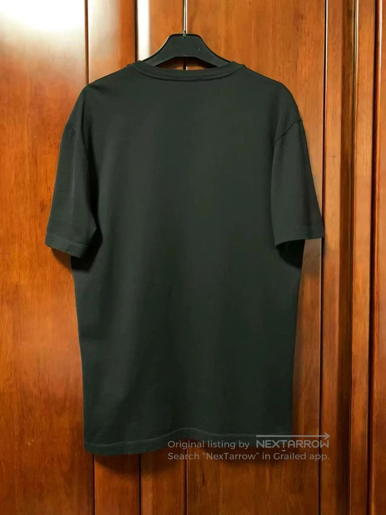 Japanese Brand Versace Men's Medusa Embroidered T-shirt. Size US M / EU 48-50 / 2 - 2 Thumbnail