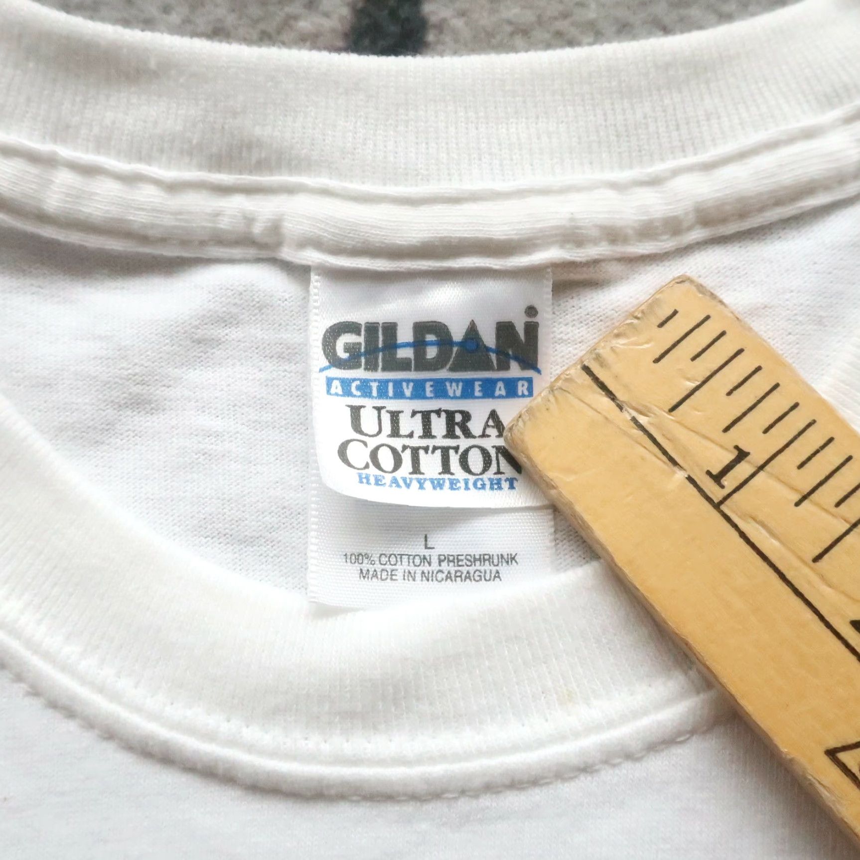 Gildan Vintage Gildan T-Shirt Large White Deadstock Many Faces Acid Tshirt Mens XS? Size US L / EU 52-54 / 3 - 5 Thumbnail