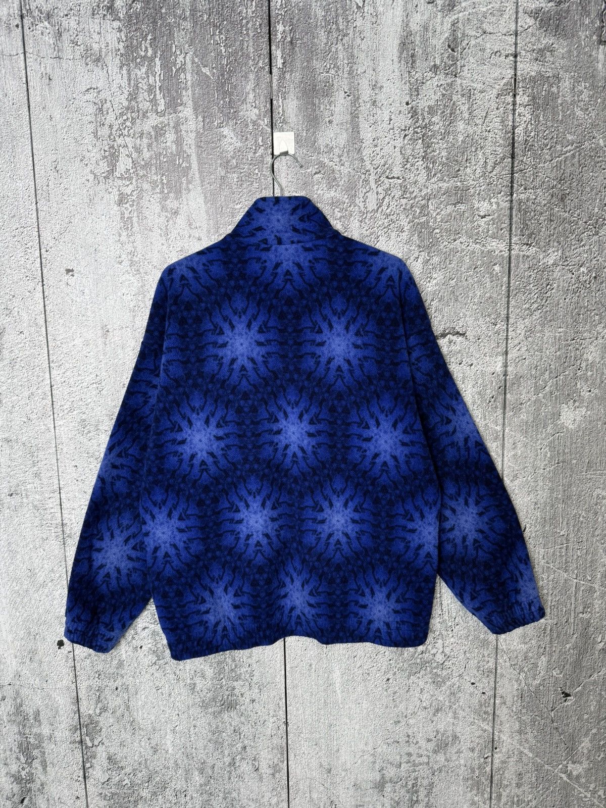 Fila Vintage FILA Abstract Pattern Fleece Jacket Made in Italy Size US L / EU 52-54 / 3 - 10 Thumbnail