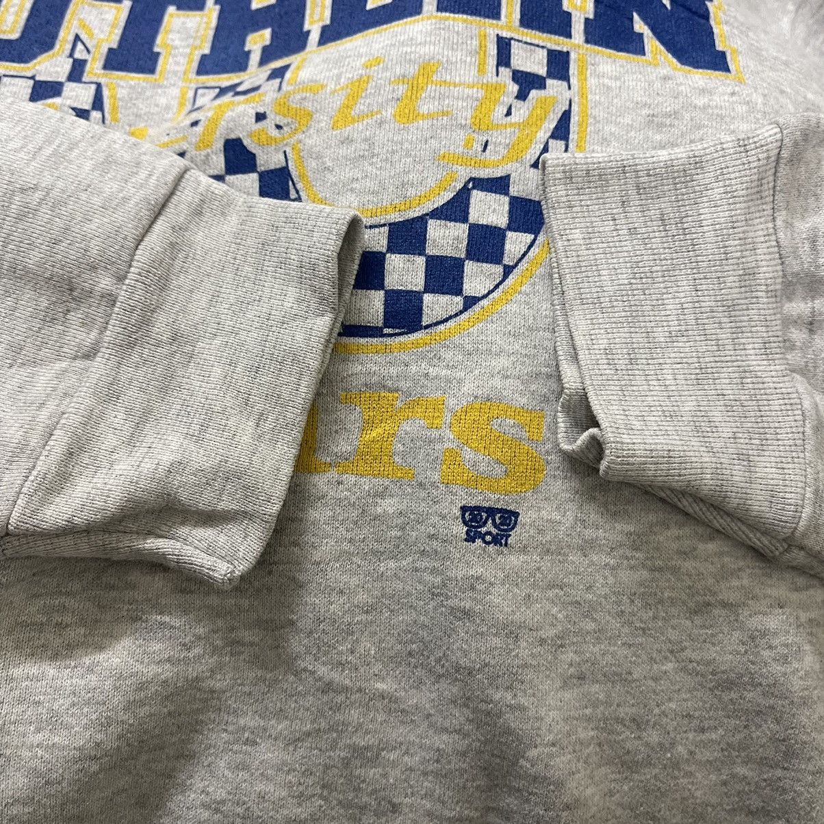 Vintage Vintage 90s Southern University Jaguars Sweatshirt Pullover Size US L / EU 52-54 / 3 - 3 Thumbnail