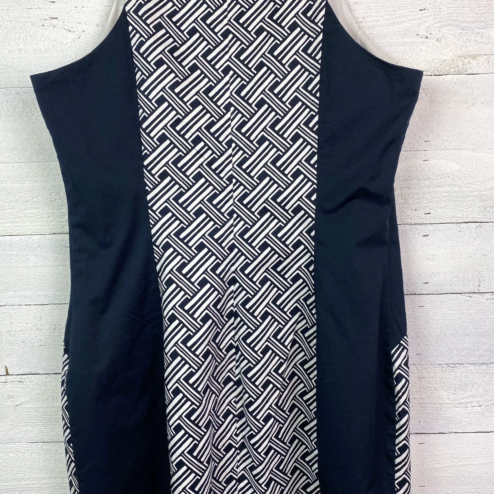 Banana Republic VINTAGE? No, Banana Republic Sheath Dress Blue White Sleeveless Back Zip Lined Career Dress 8 Women Knee Length Geometric Print Blue Womens Dress Size M / US 6-8 / IT 42-44 - 7 Thumbnail