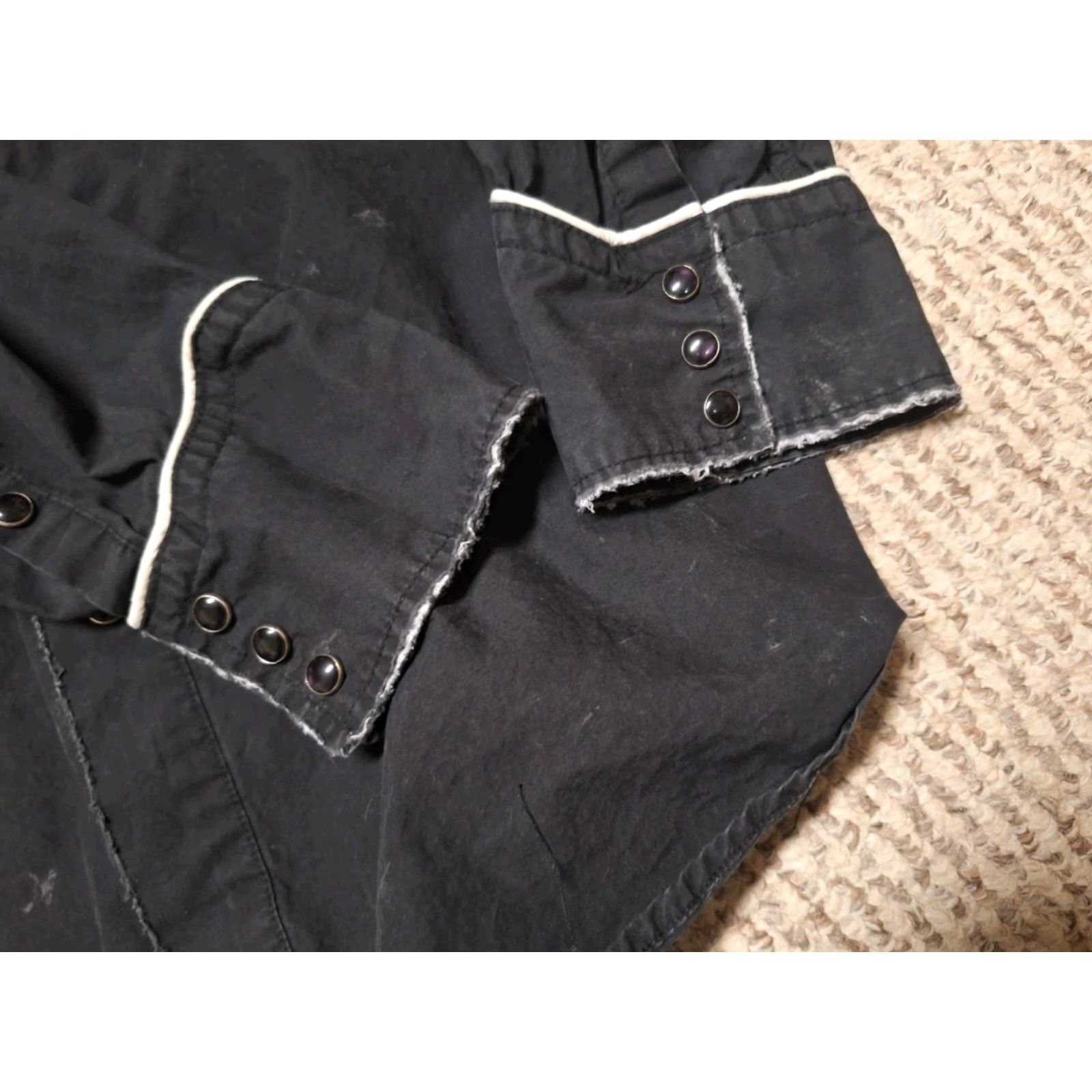 Roar Roar Western Shirt L Distressed Grunge Embroidered Wings Eagle Cowboy Button-Up Men X L Black Size US L / EU 52-54 / 3 - 6 Thumbnail