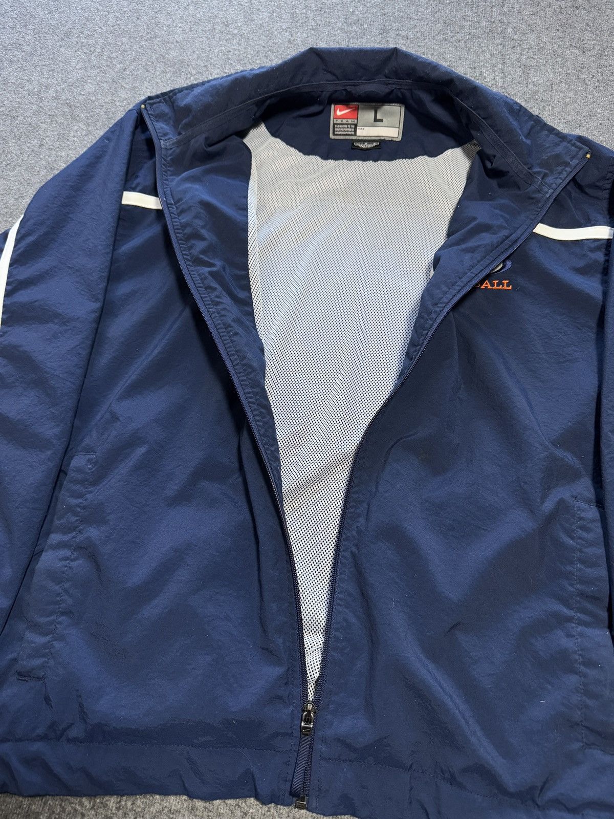 Nike Nike Track Jacket Football Nike Team Y2K Size US L / EU 52-54 / 3 - 5 Thumbnail