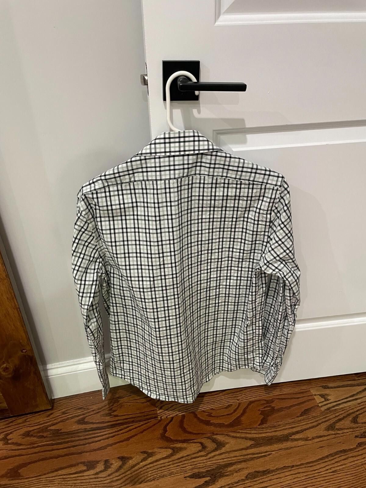 Banana Republic Mens Banana Republic Black/Green Button Down Shirt (Small) Size 36R - 2 Thumbnail