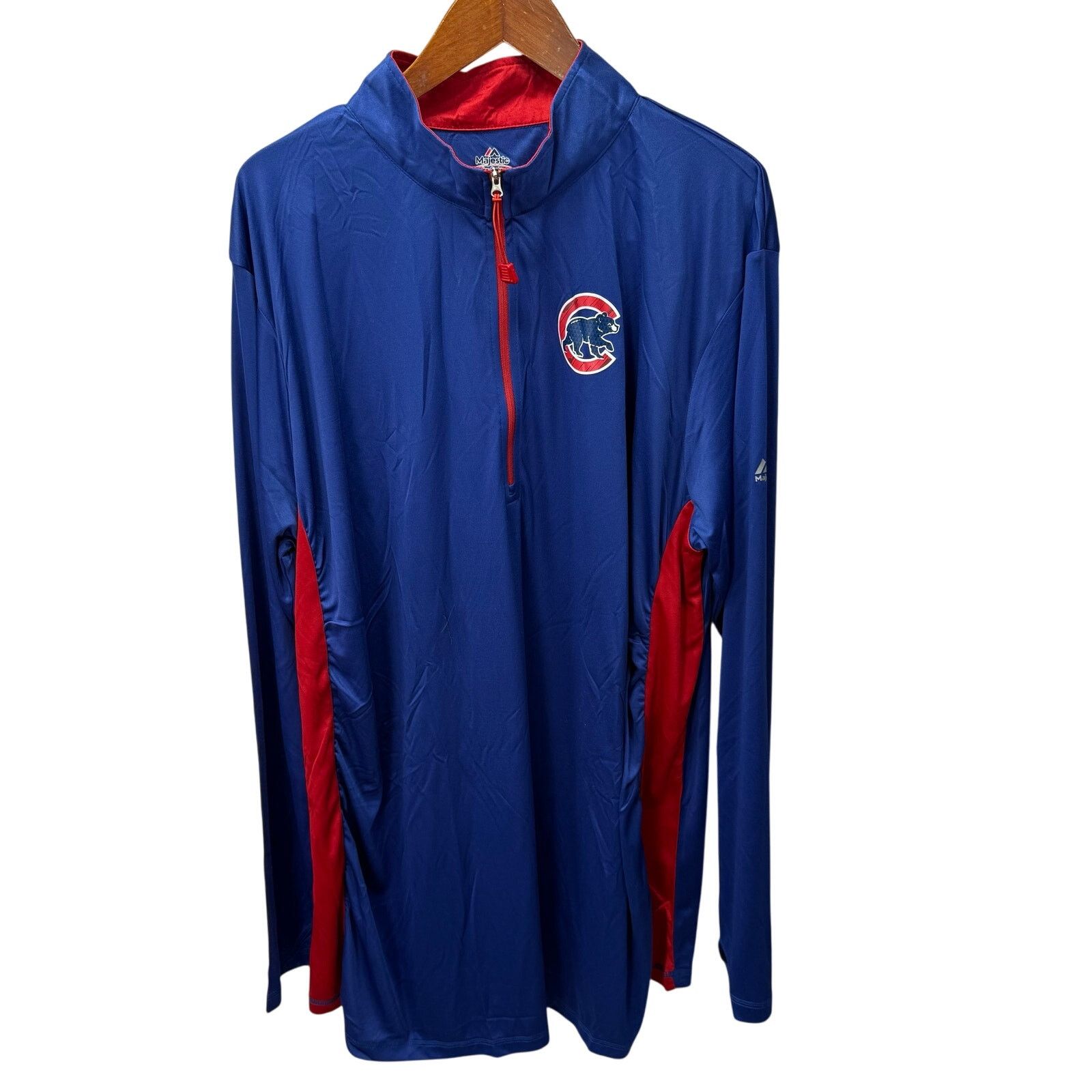 Majestic Majestic Women's Plus Top 4X NEW #G701 Size 4XL / US 24-26 - 1 Thumbnail