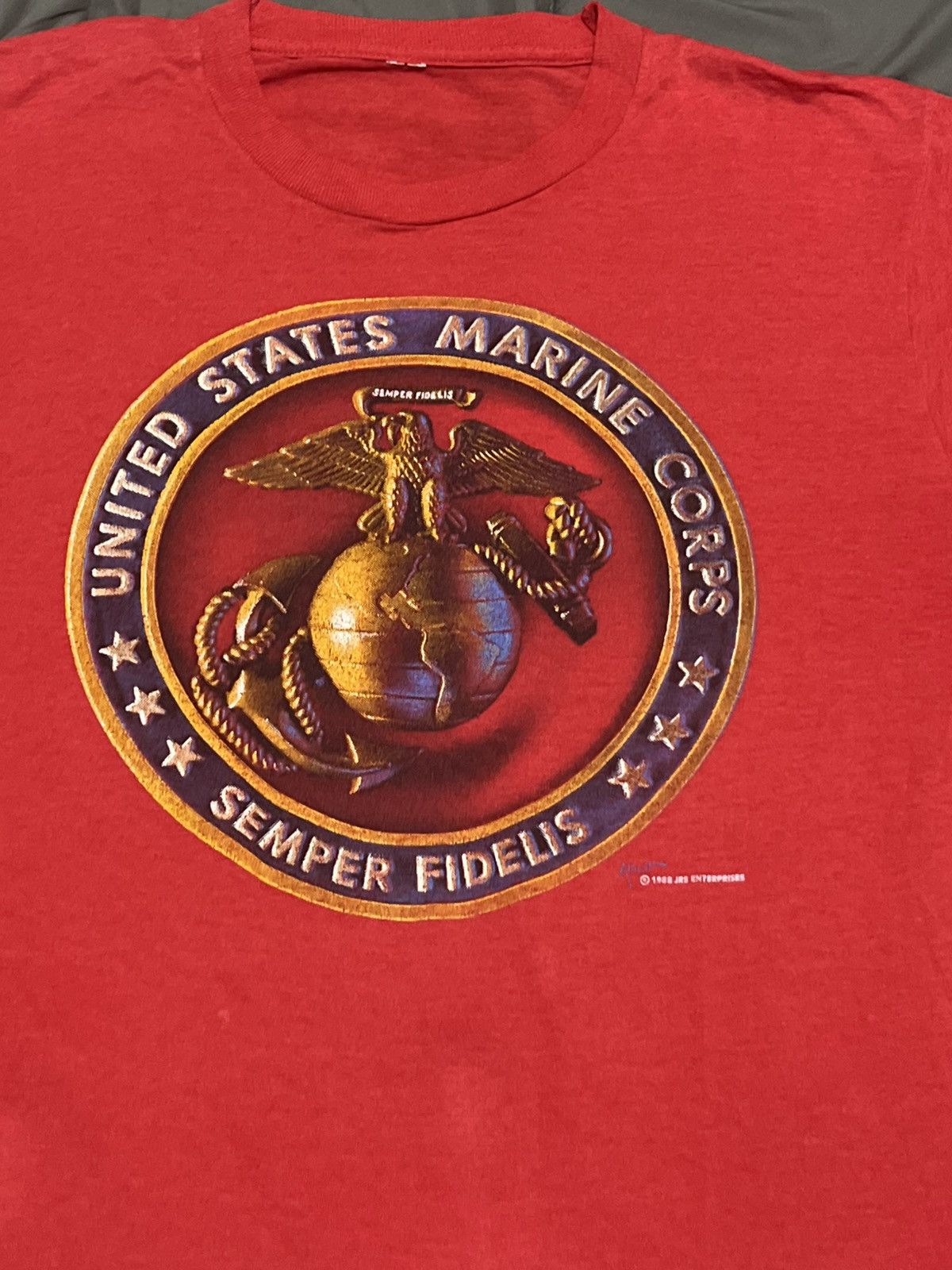 Vintage Vintage Red 1988 United States Marine Corps Tee Size US M / EU 48-50 / 2 - 2 Thumbnail