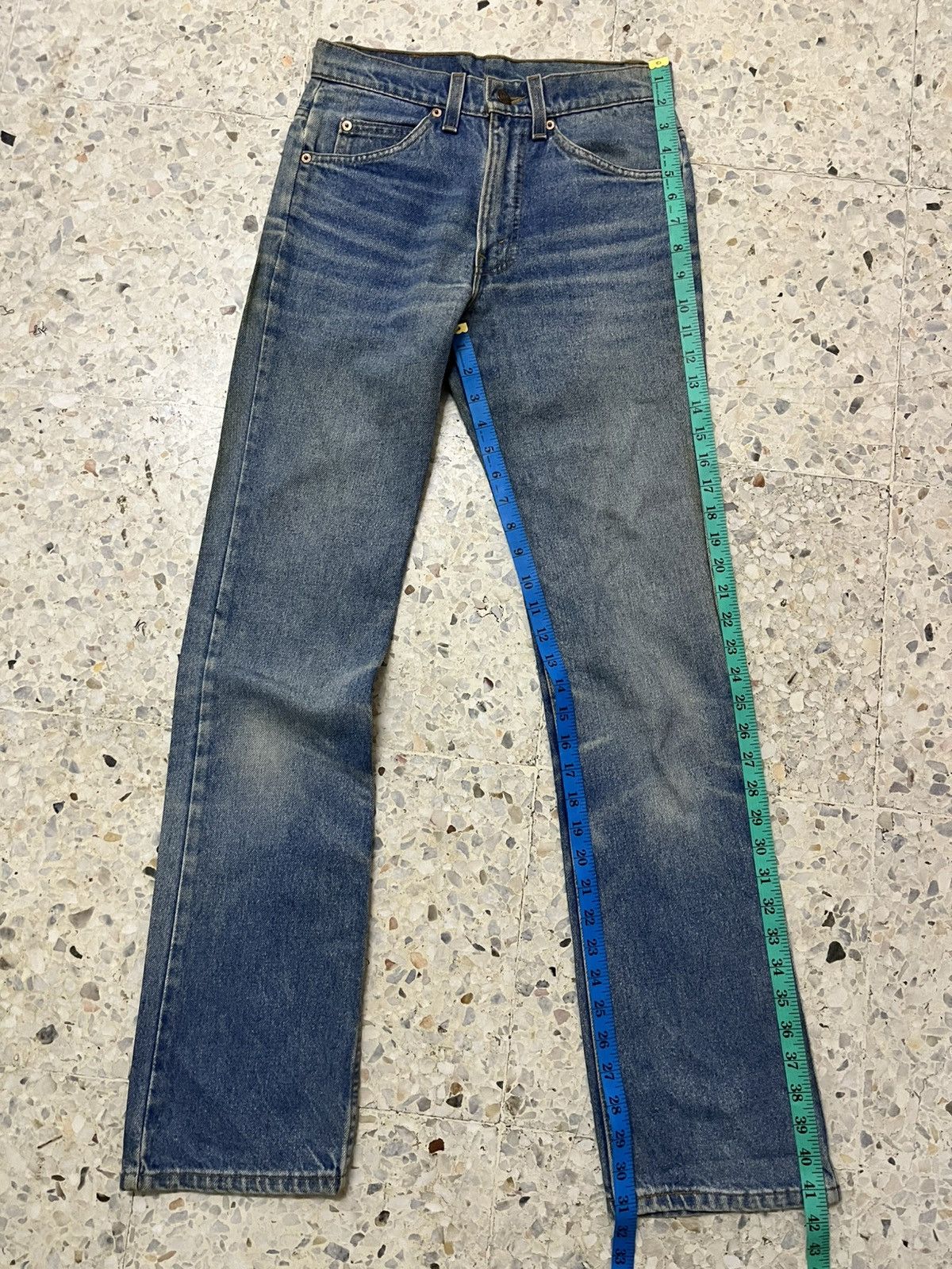 Levi's Vintage 90s Levi’s 517 distressed denim bootcut Size US 28 / EU 44 - 12 Thumbnail