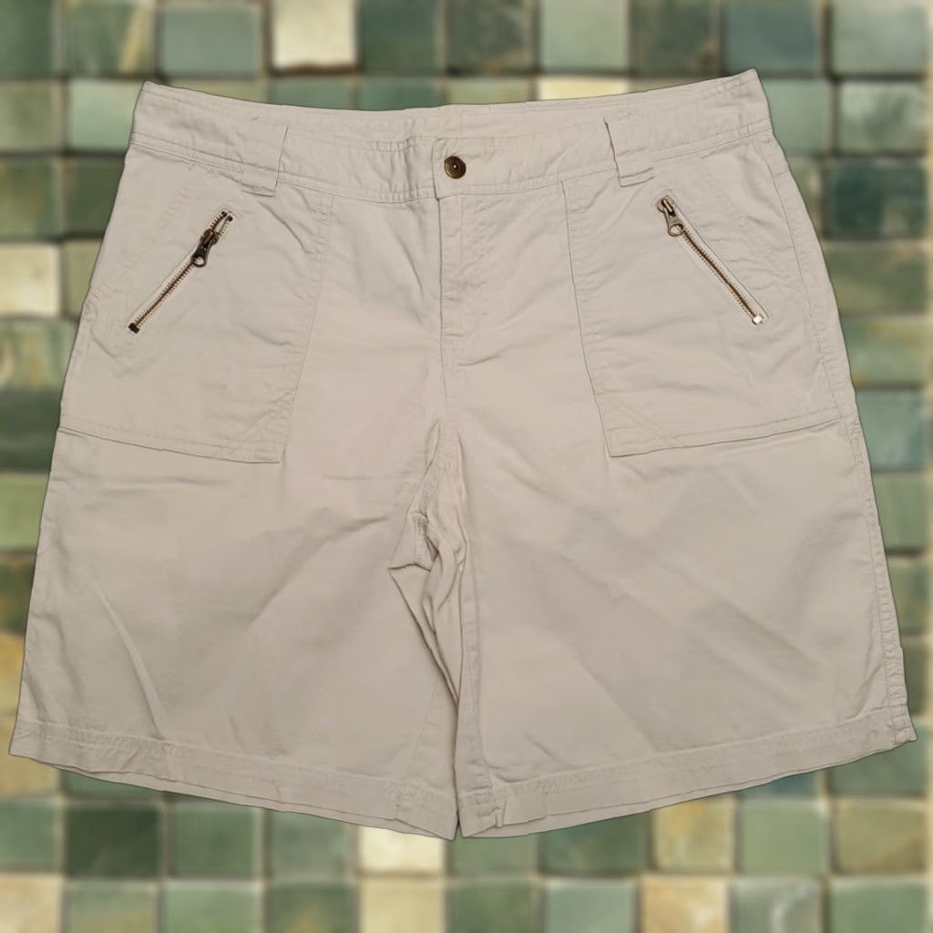 Vintage Columbia Shorts Womens 14 Beige XCQ Lightweight Utility Pocket Hiking Outdoors Size 36" / US 14 / IT 50 - 1 Thumbnail