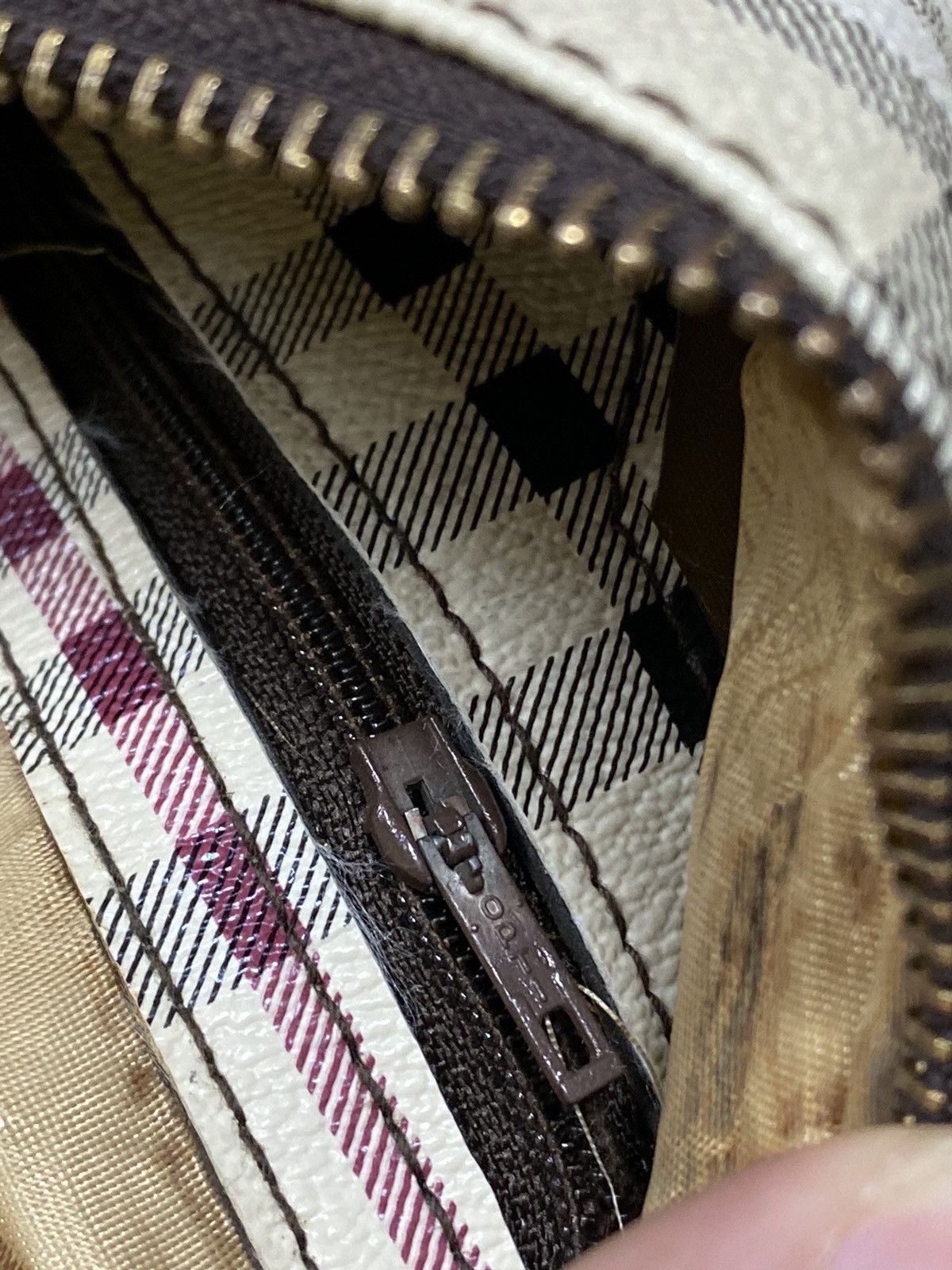 Vintage Burberry nova check monogram handle bag Size ONE SIZE - 4 Thumbnail