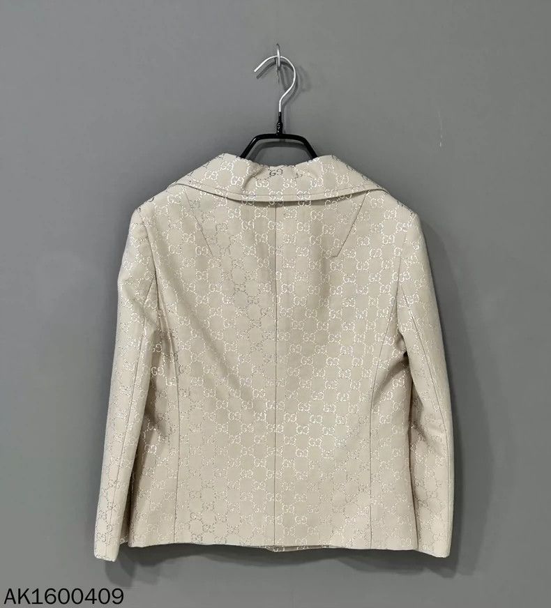 Gucci Gucci Size 38 Silver thread full-printed jacket size 38 250 Size US XS / EU 42 / 0 - 3 Thumbnail