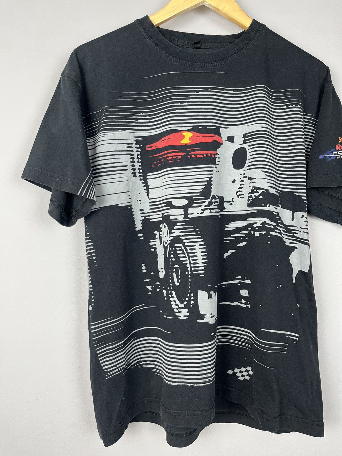 Formula 1 Red Bull Racing Vintage Retro Y2K Formula 1 Full Print Tee Size US L / EU 52-54 / 3 - 5 Thumbnail