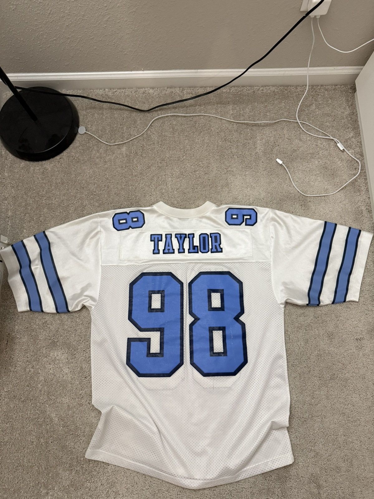 Vintage Vintage Nike Lawrence Taylor Jersey Size US L / EU 52-54 / 3 - 2 Thumbnail