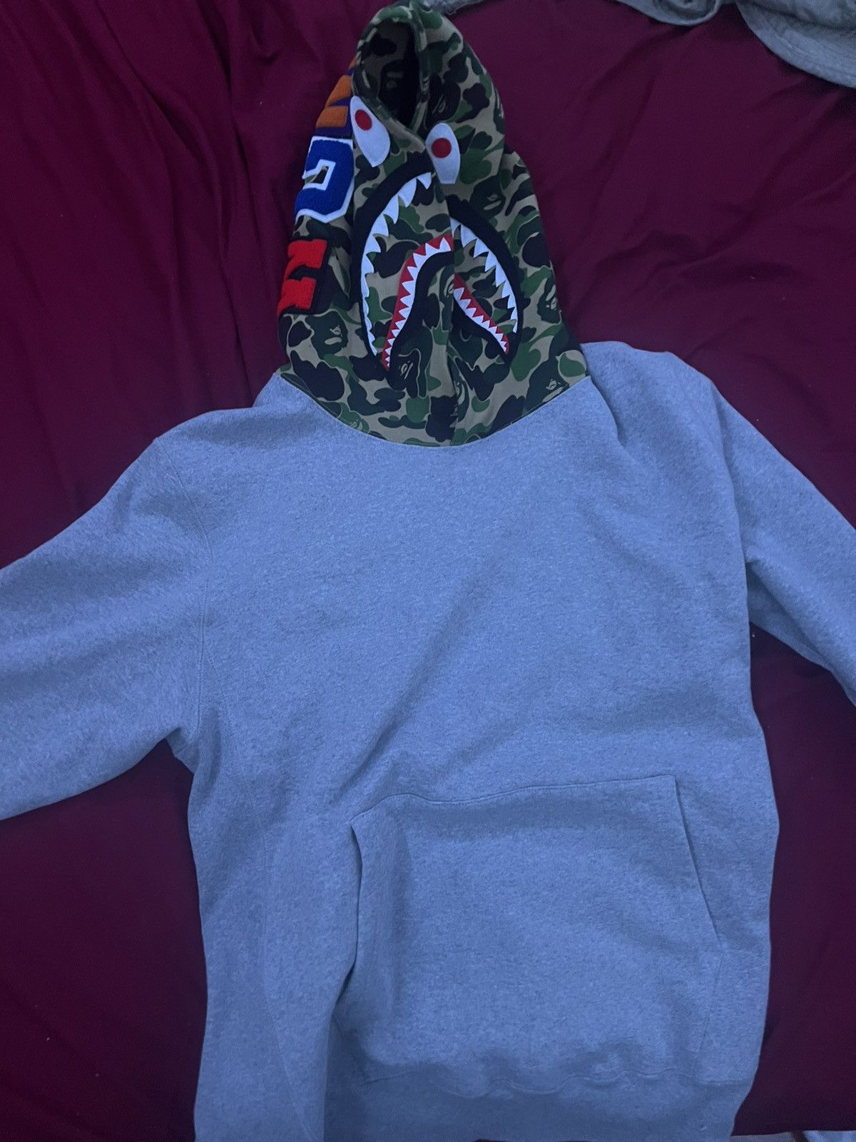 Bape BAPE ABC Camo Shark Pullover Hoodie Gray Size US L / EU 52-54 / 3 - 1 Thumbnail