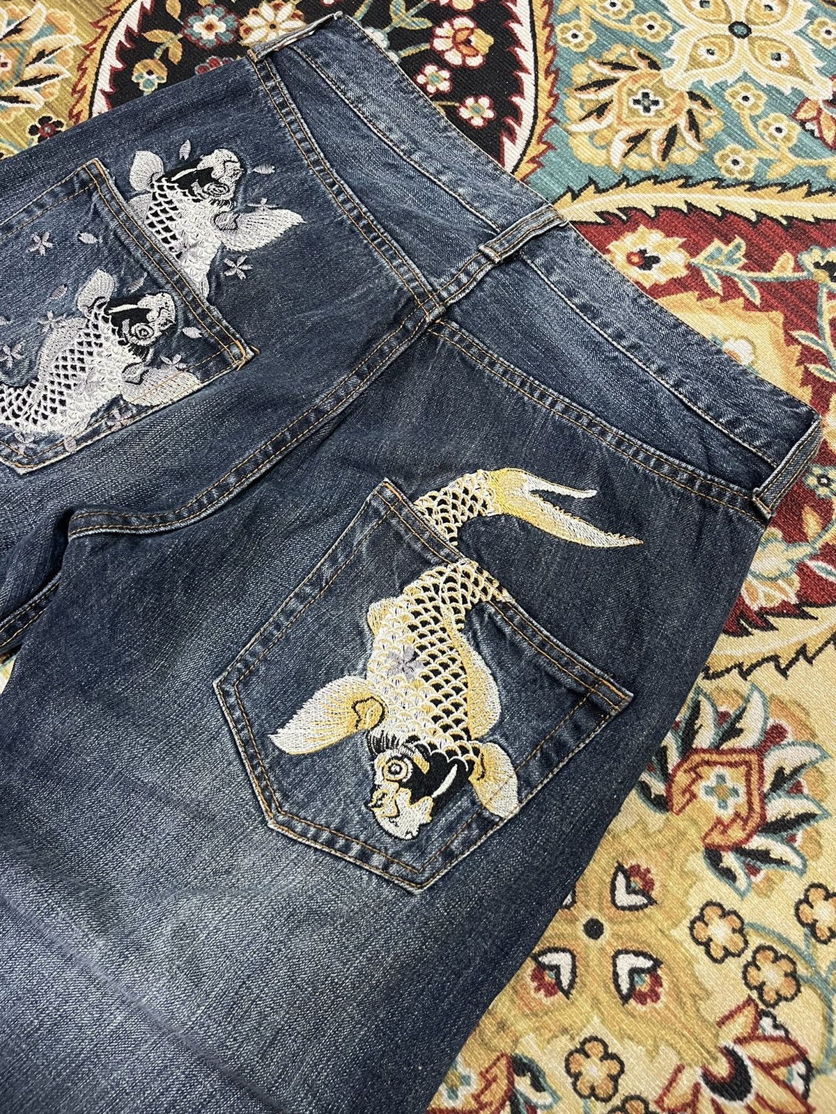 Japanese Brand Japanese Koi Style Sukajan Distressed Denim Jeans Size US 30 / EU 46 - 2 Thumbnail