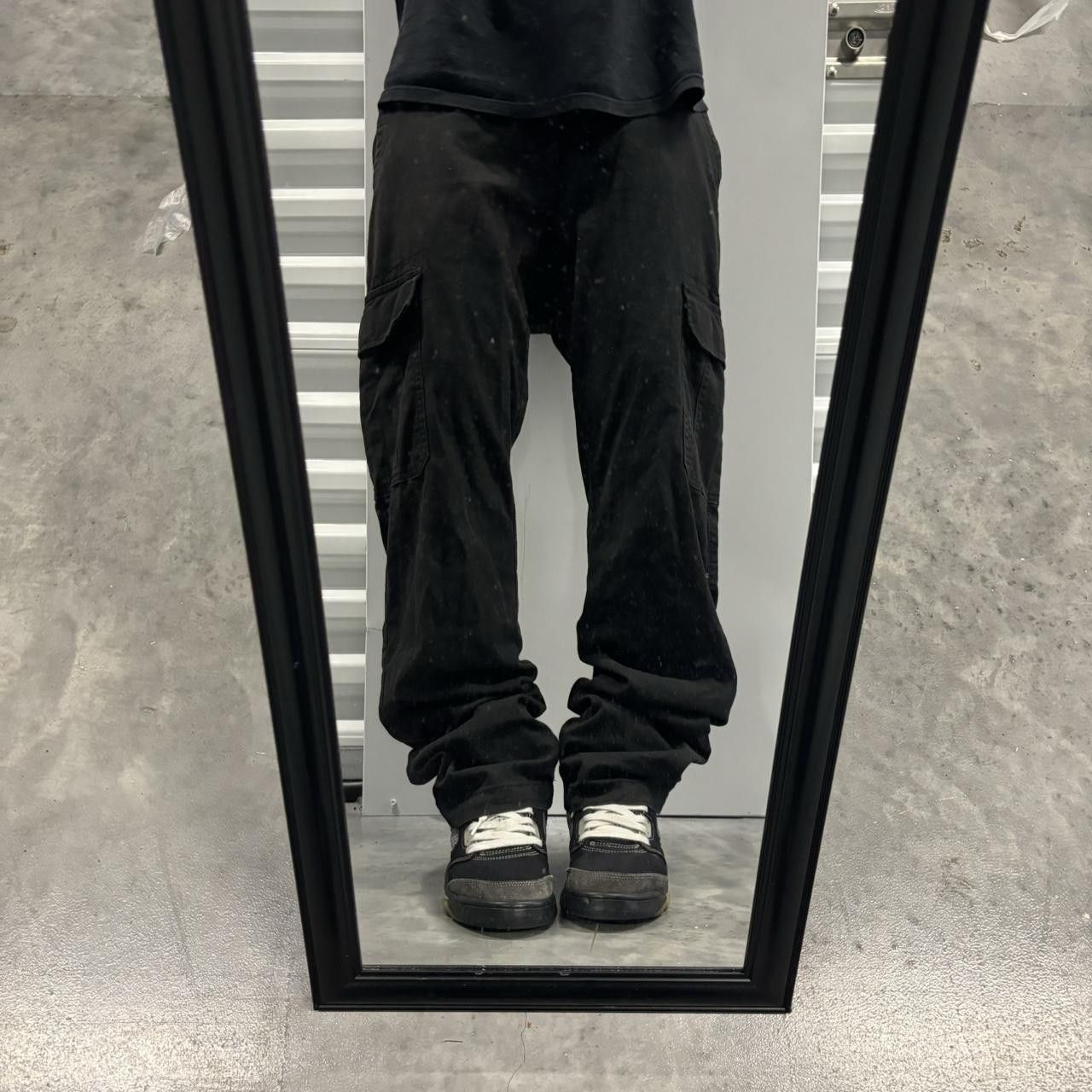 Japanese Brand × Vintage Crazy Vintage Y2K/2000s Grunge Black Skater Workwear Cargo Pants! Size US 34 / EU 50 - 1 Thumbnail