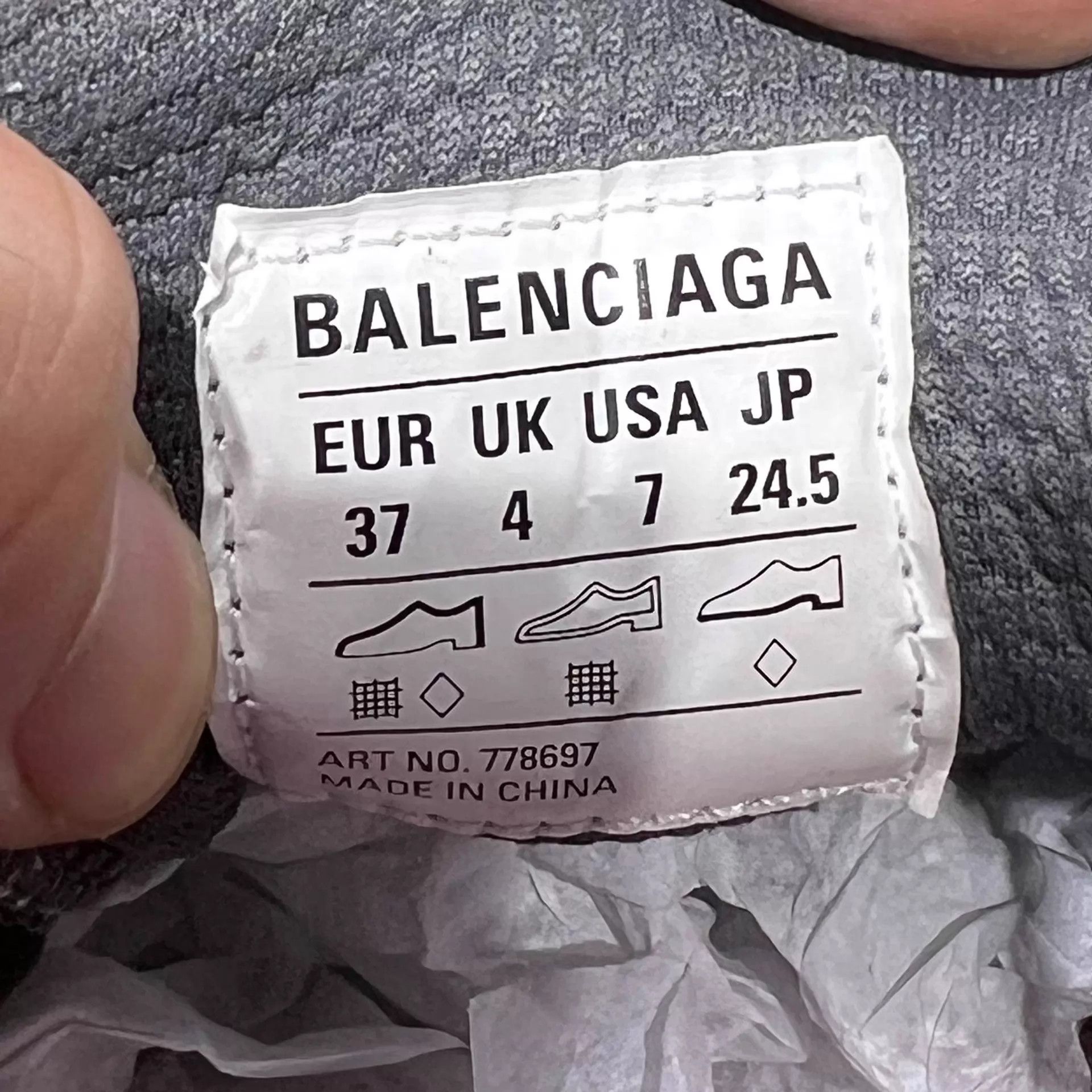 Balenciaga Balenciaga 3X Crazy Laces 37 White/Gray/Pink Size US 7 / IT 37 - 8 Thumbnail