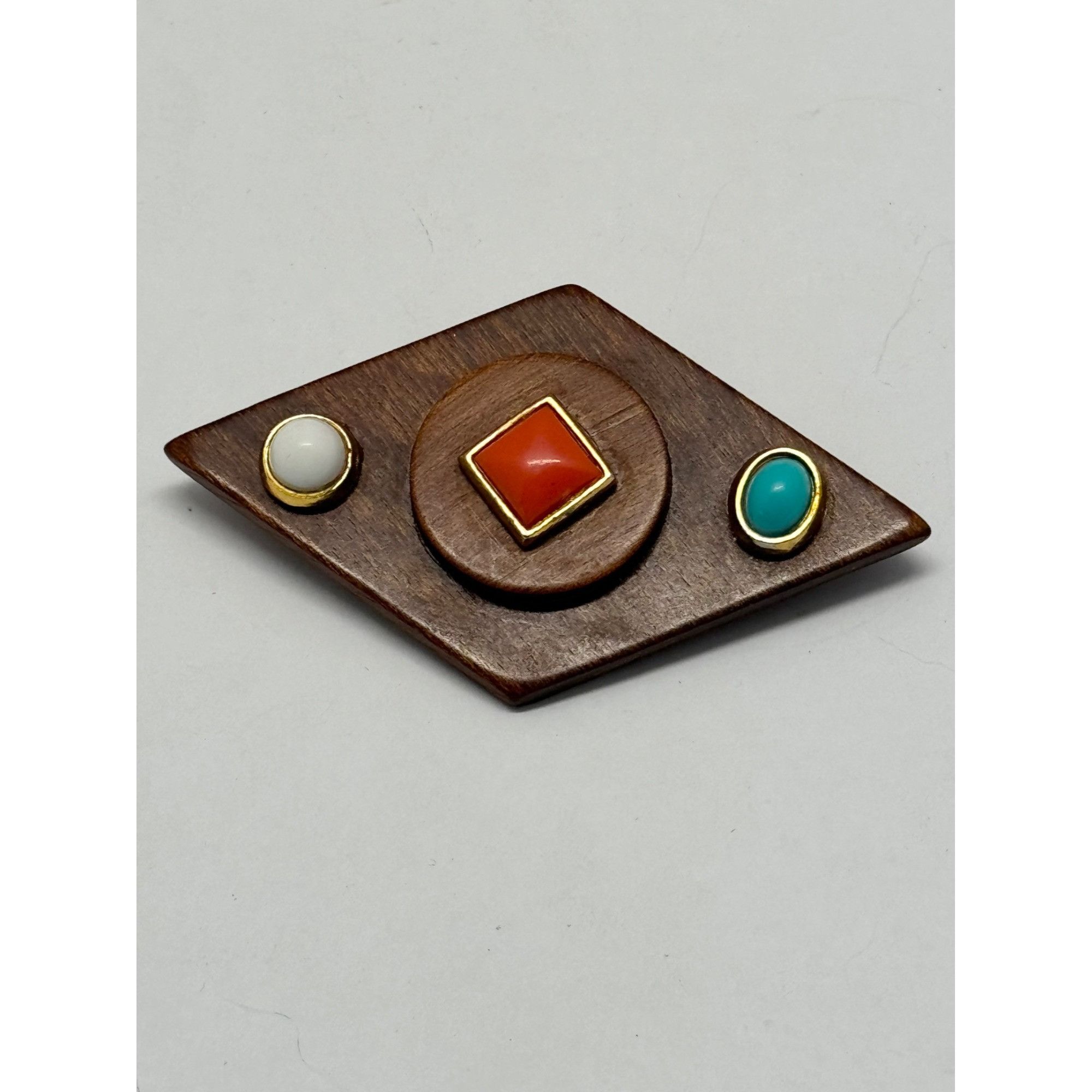 Vintage Vintage wooden stone brooch pin Size ONE SIZE - 1 Thumbnail
