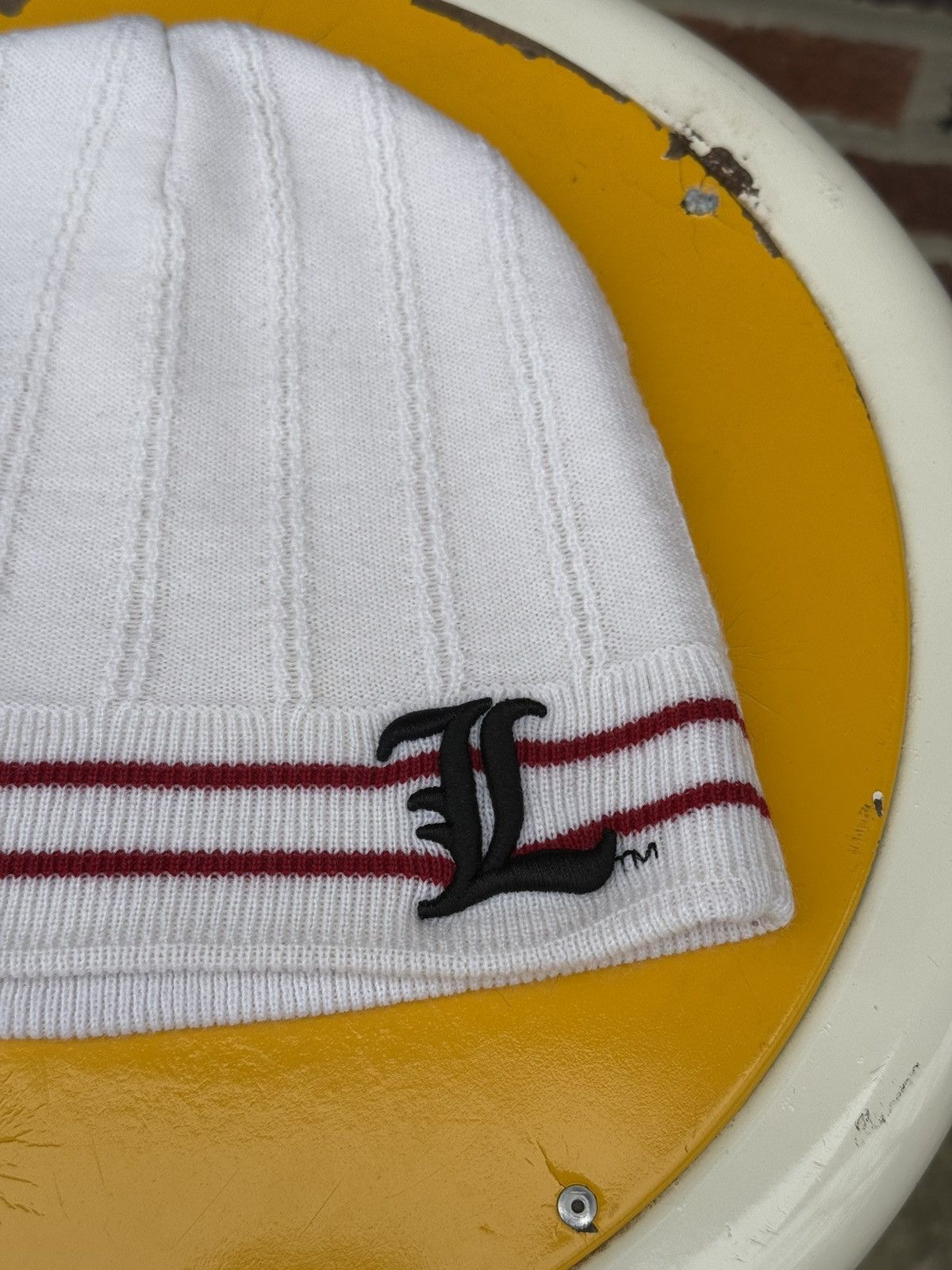 NCAA × Vintage Vintage 00's Louisville Cardinals Knit Hat Size ONE SIZE - 3 Thumbnail